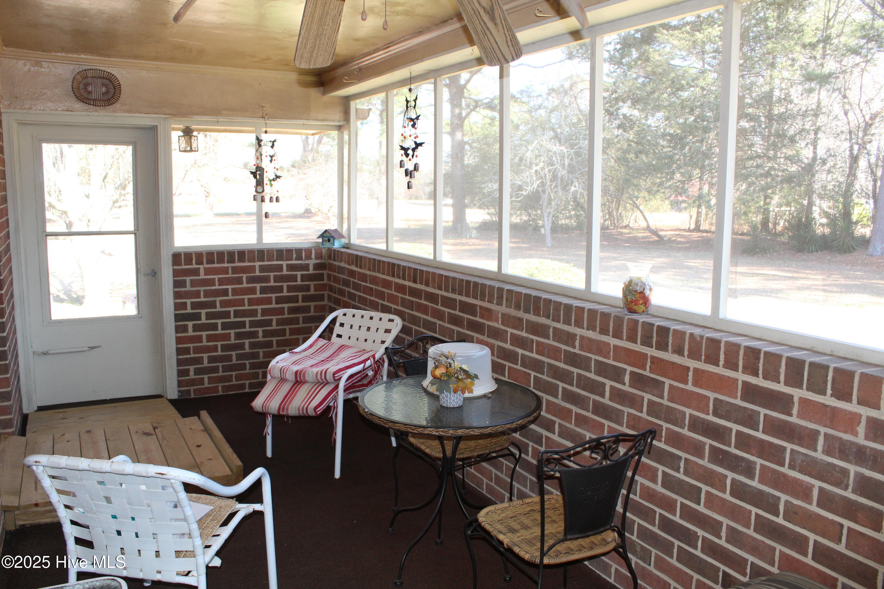100 Taylor Street Property Photo 26