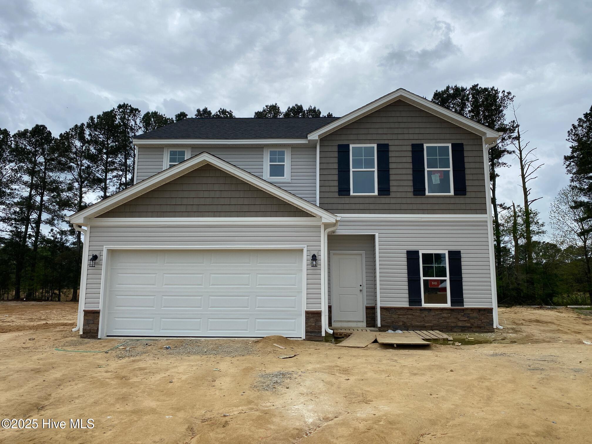 290 Traveller Way Property Photo