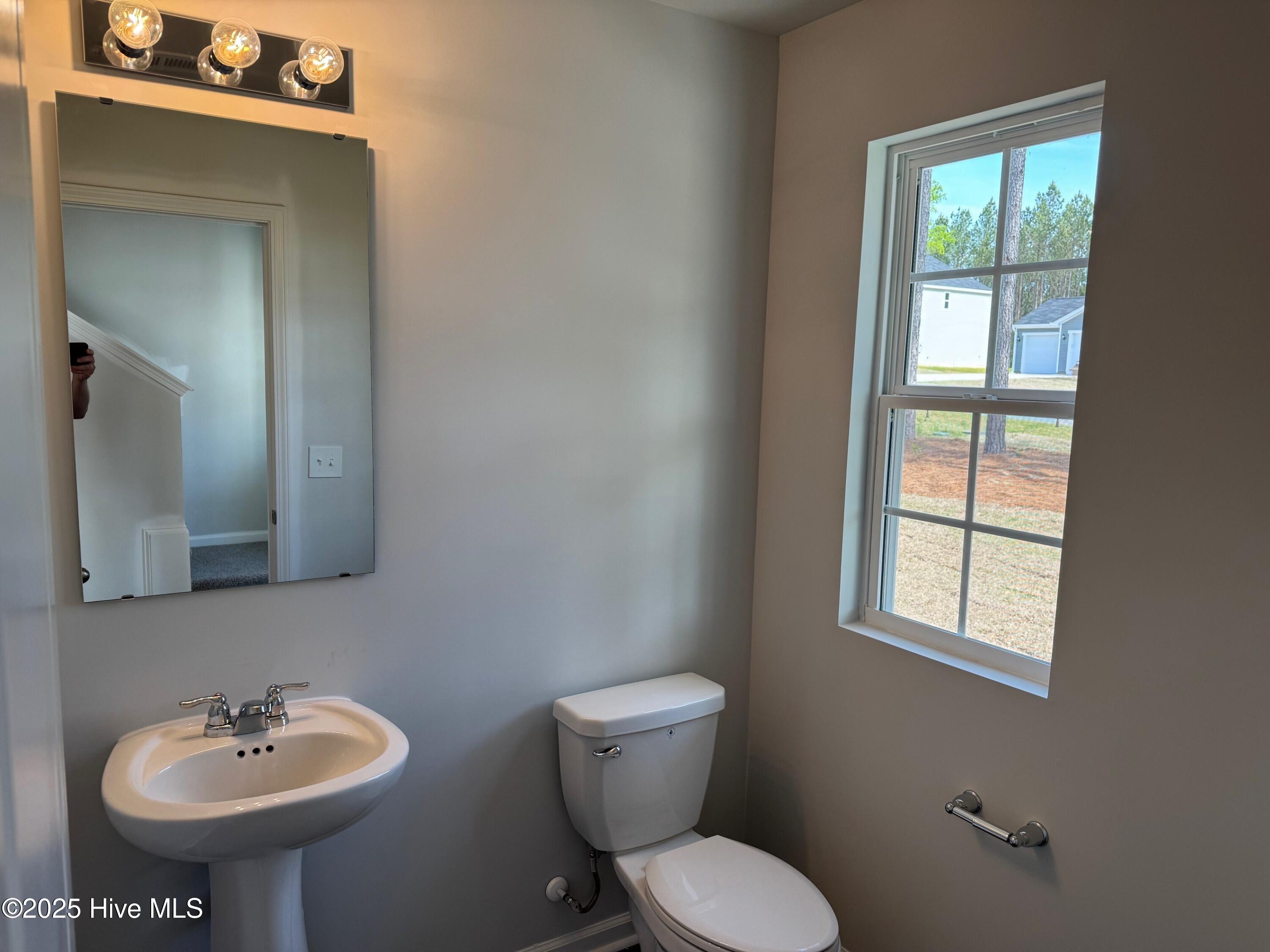 334 Rocking Horse Lane Property Photo 7