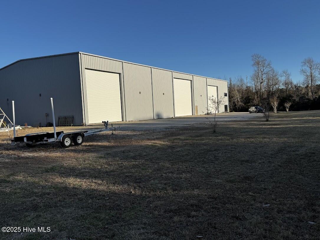 301 Facility Drive Property Photo 2
