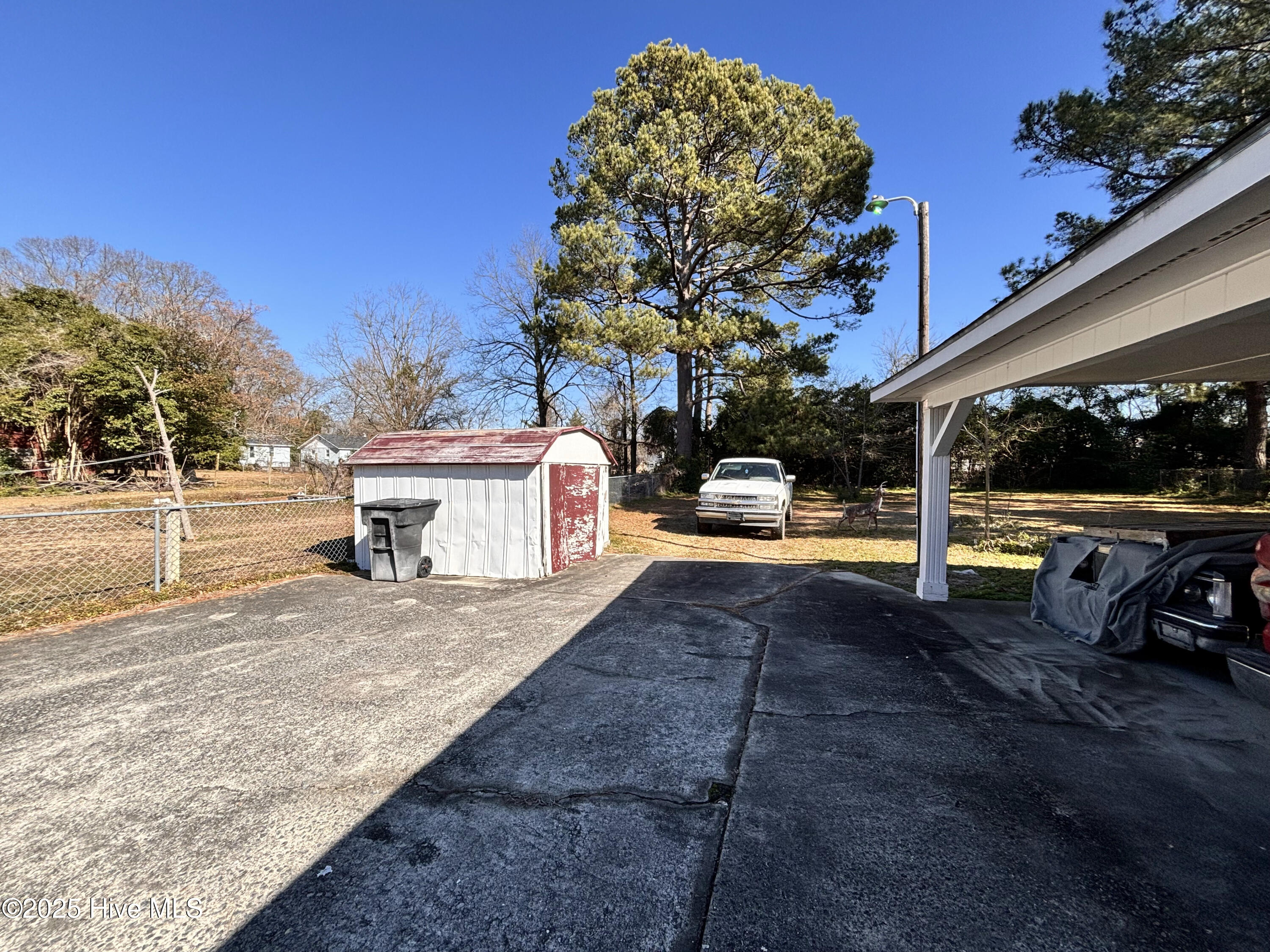 518 Mckoy Street Property Photo 6