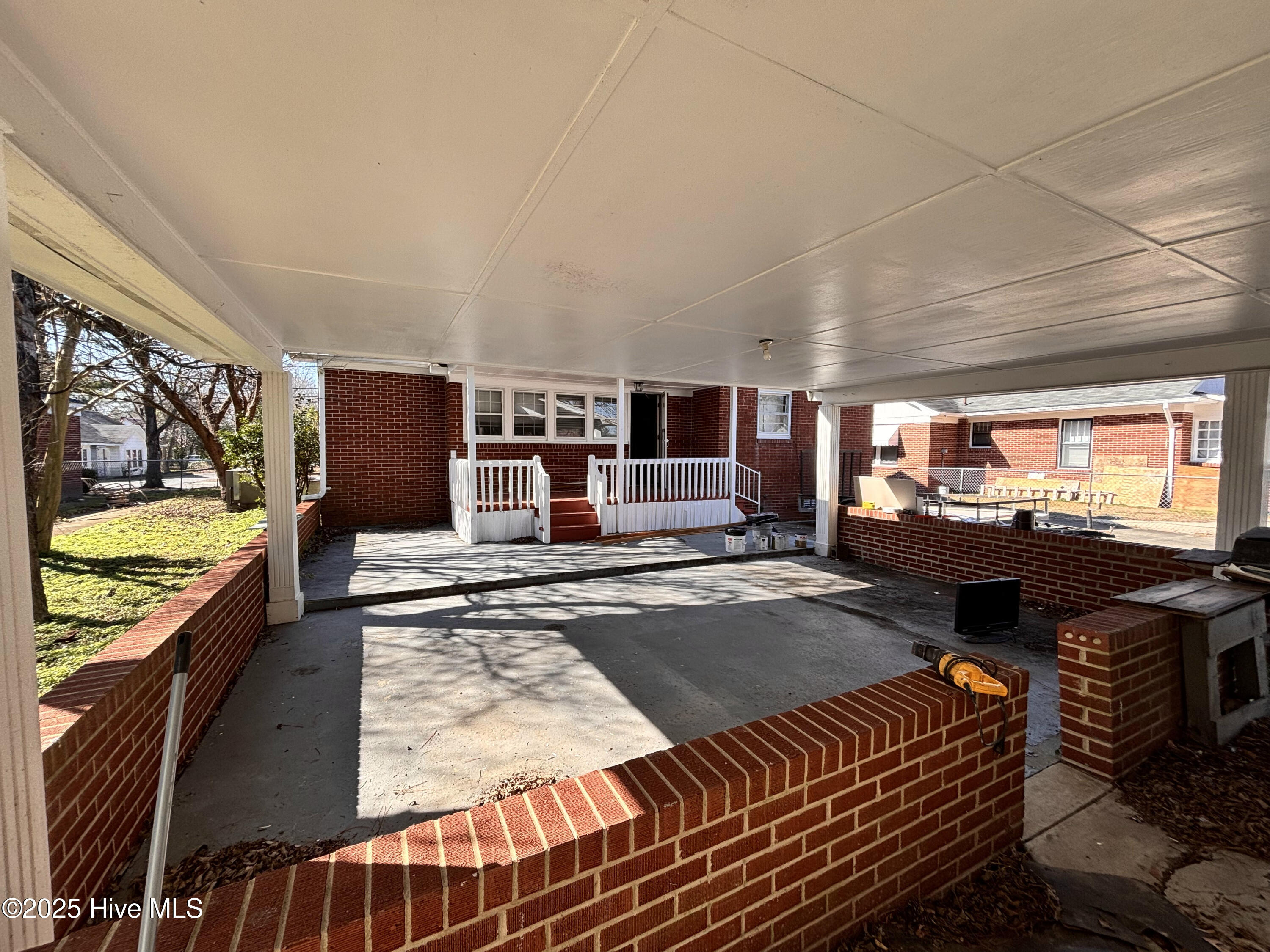 518 Mckoy Street Property Photo 10