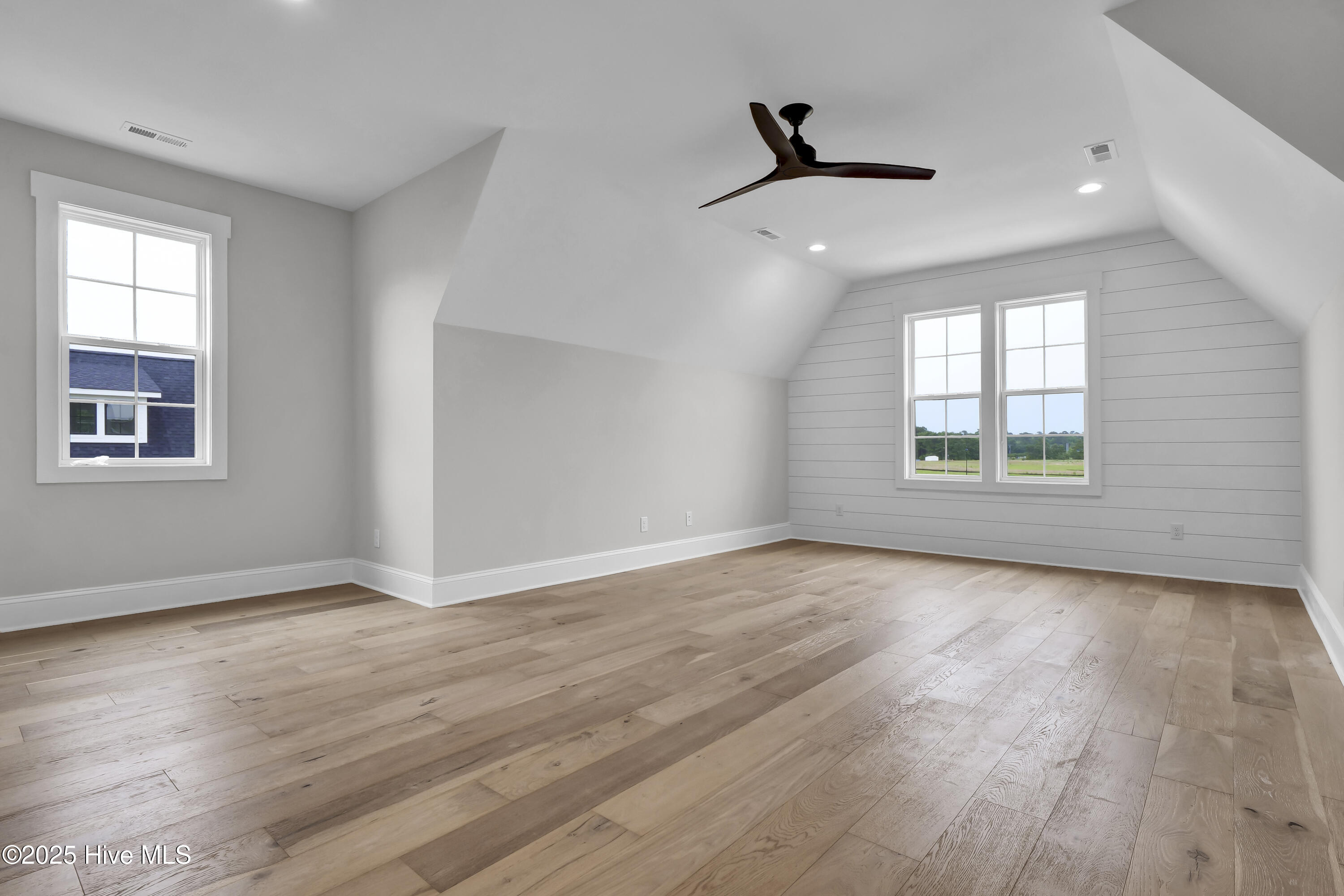 636 Waterstone Drive Property Photo 23