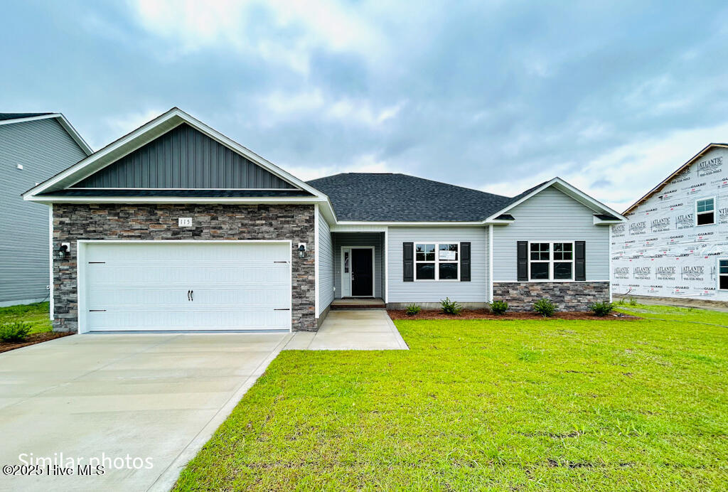115 Woodford Drive Property Photo 1