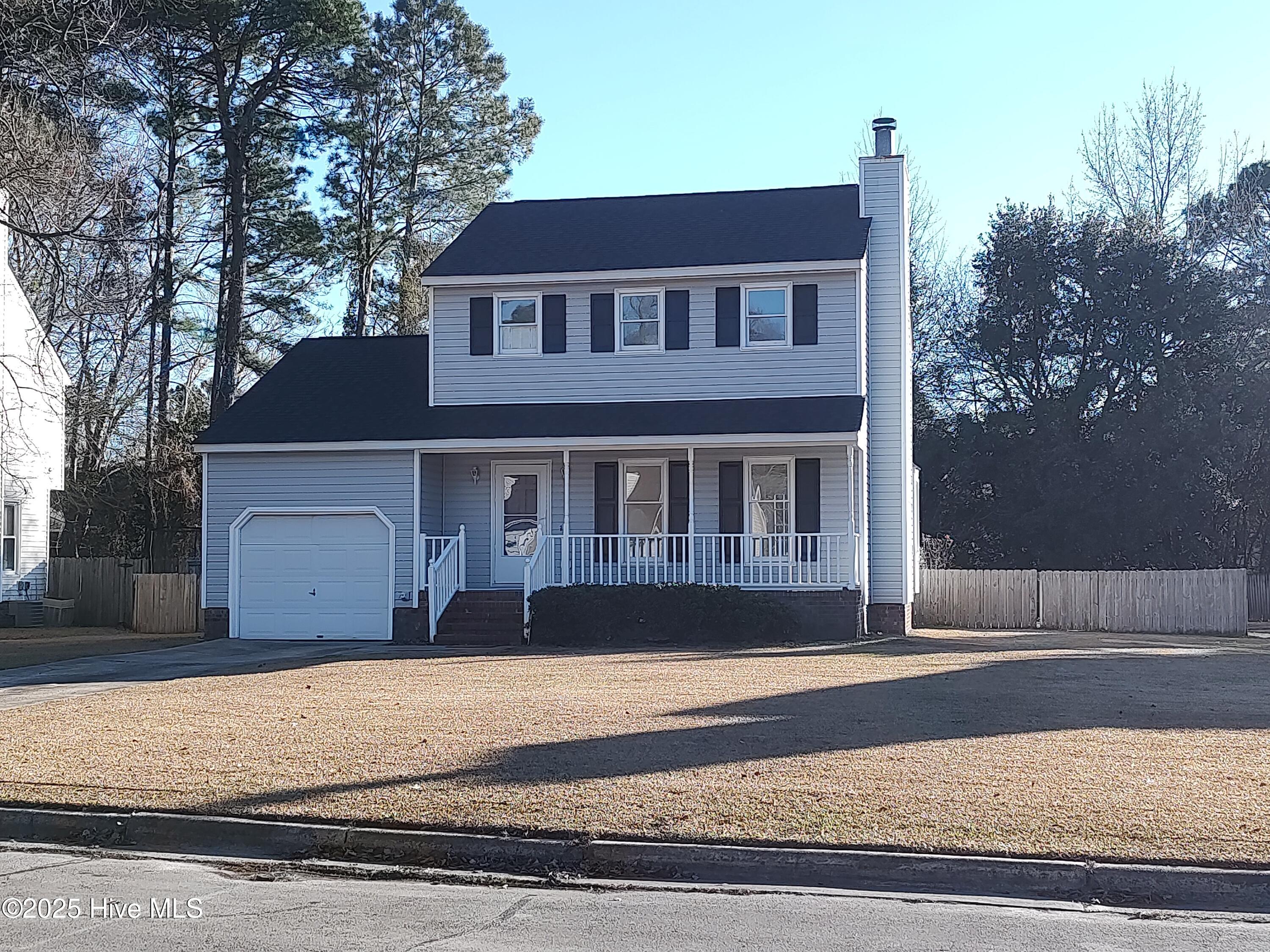 2001 Pinetree Drive Property Photo 1