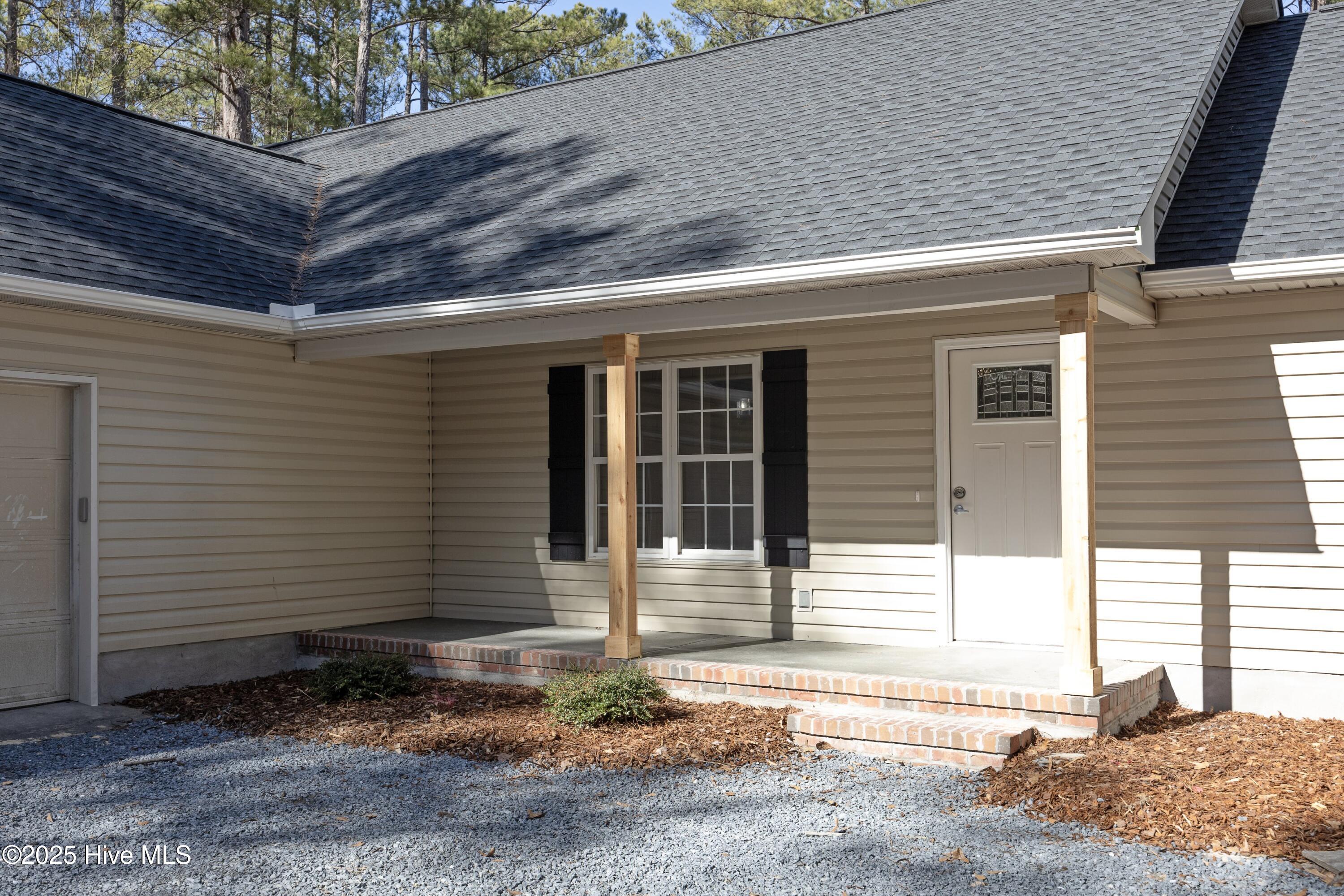 144 Birdnest Court Property Photo 3