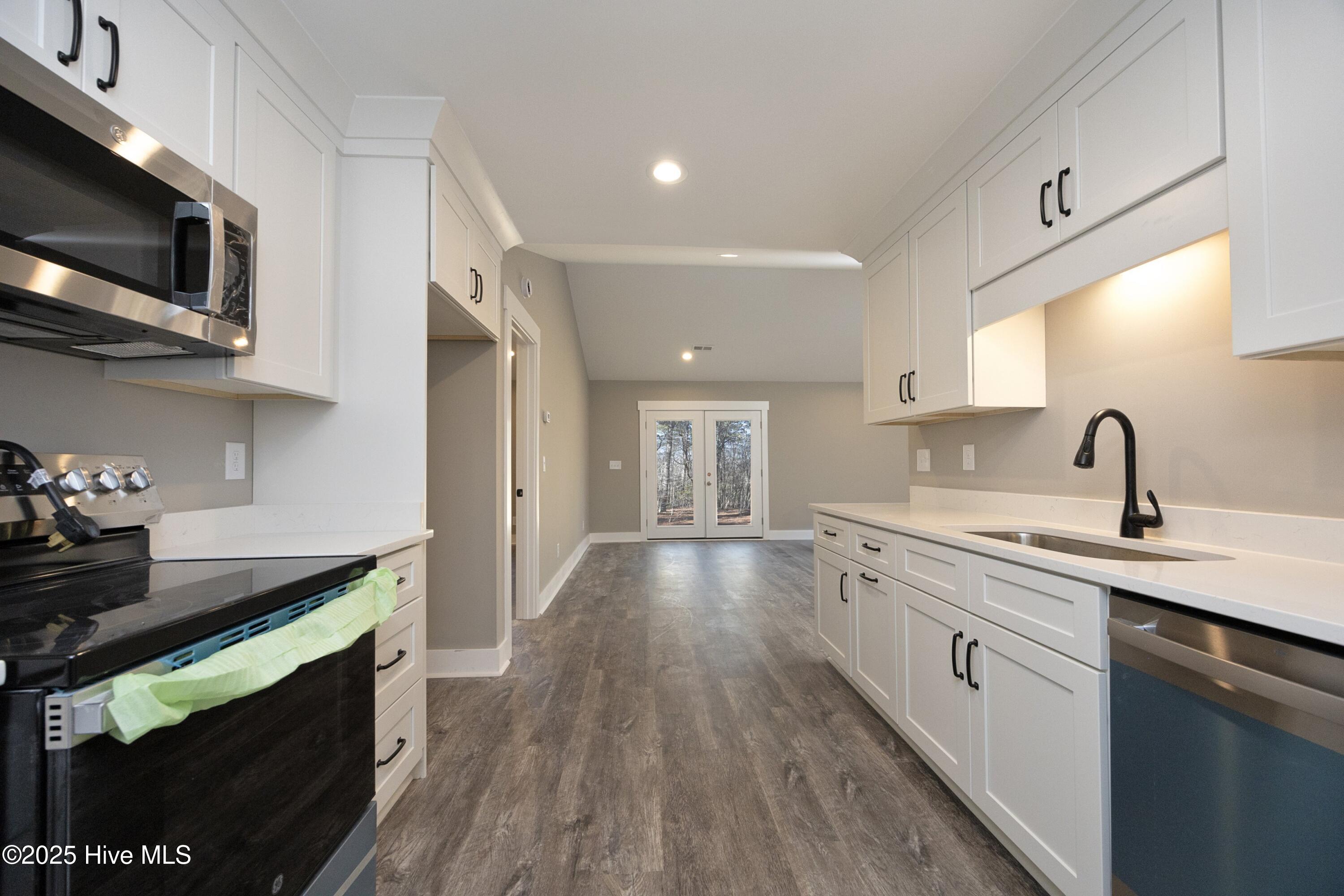 144 Birdnest Court Property Photo 10
