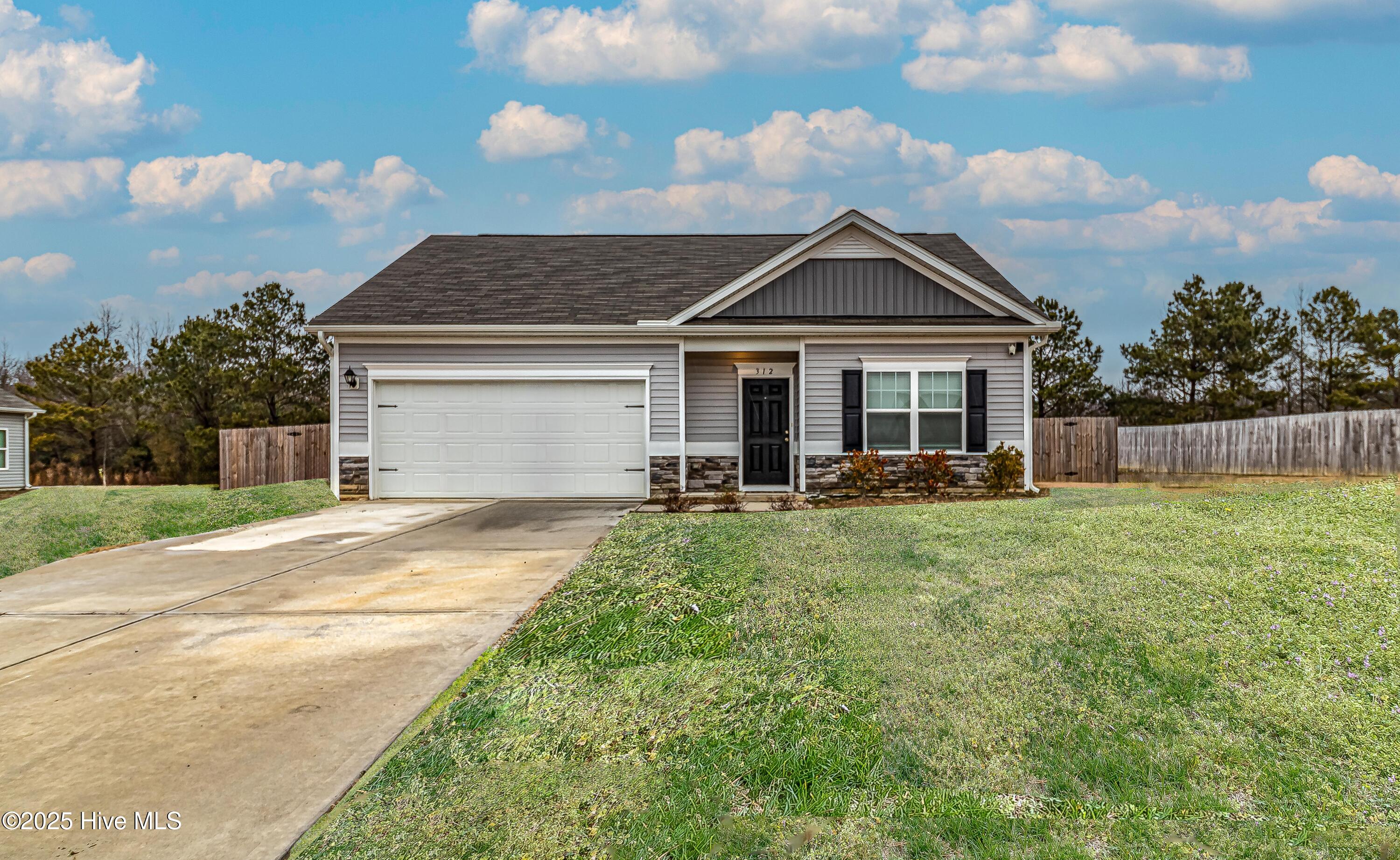 312 Settlers Pointe Drive Property Photo