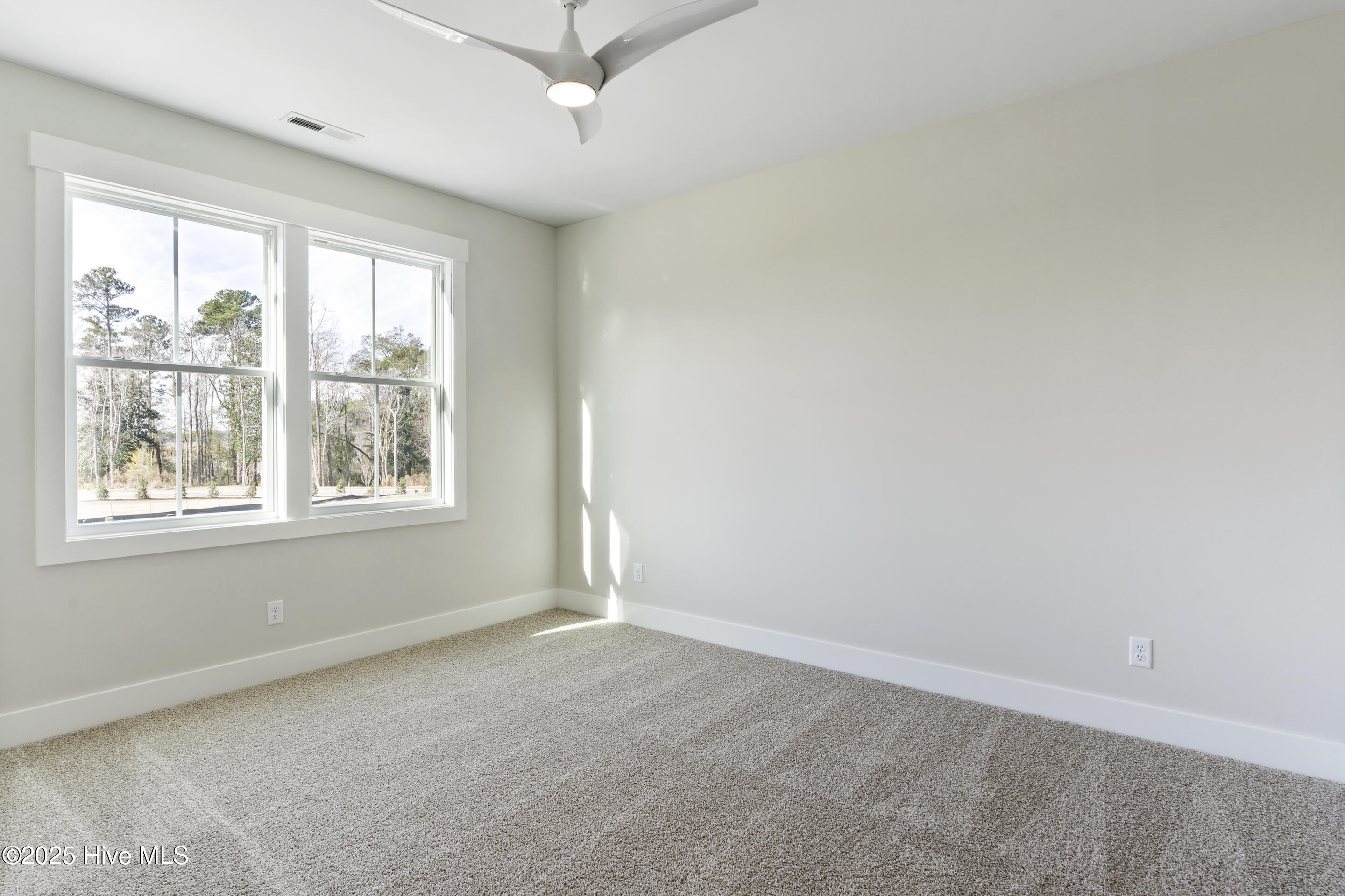 1037 Tidal Lane 6a Property Photo 12