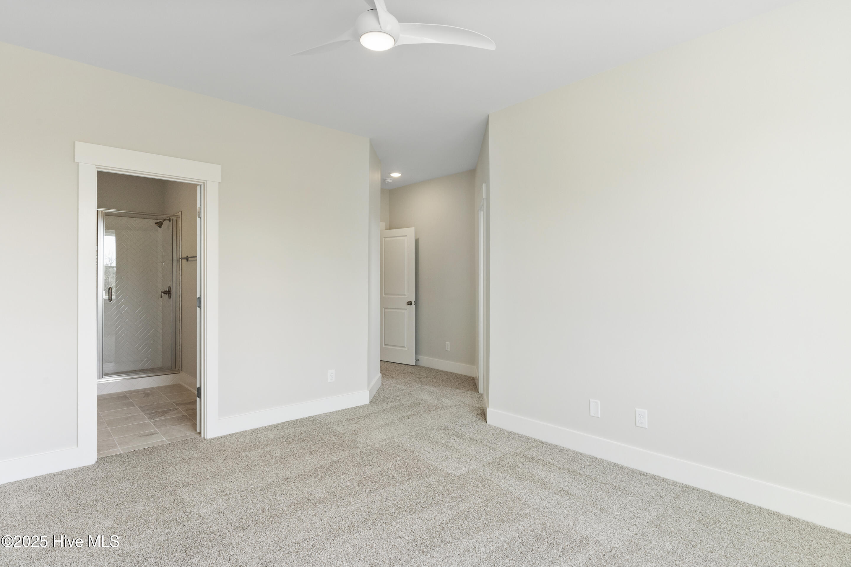 1037 Tidal Lane 6a Property Photo 14