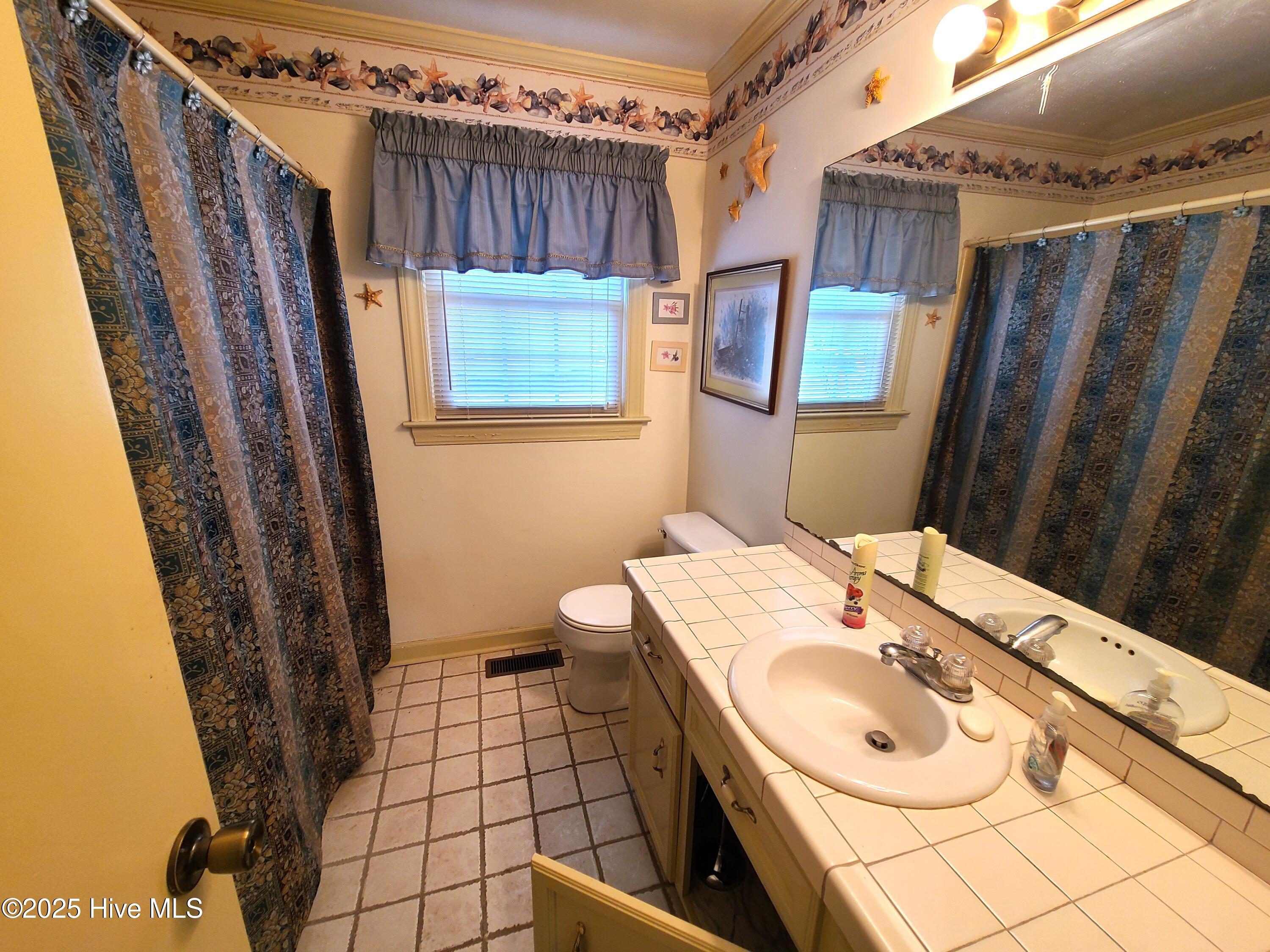 2011 Country Squire Road Property Photo 25