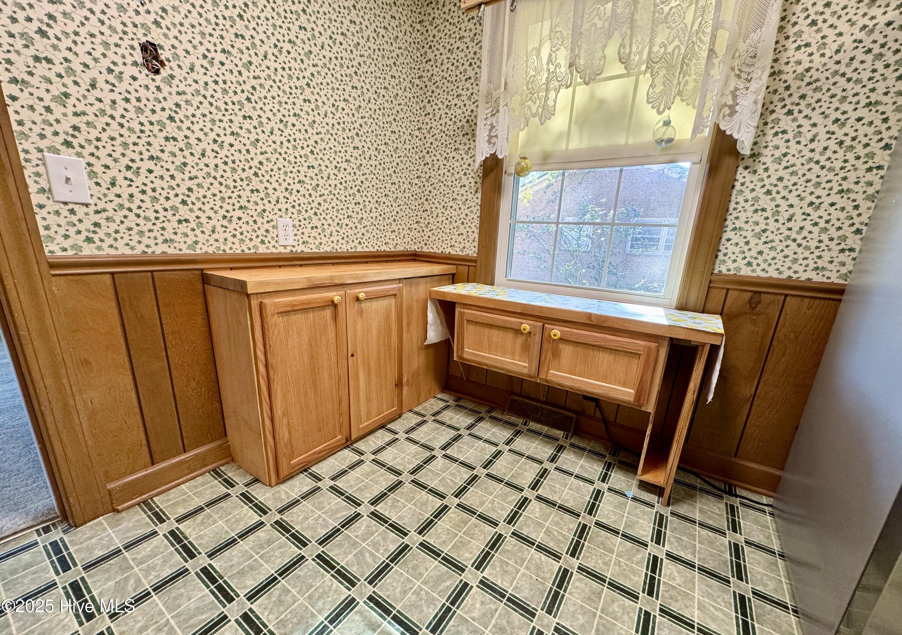 2702 Hodges Road Property Photo 23
