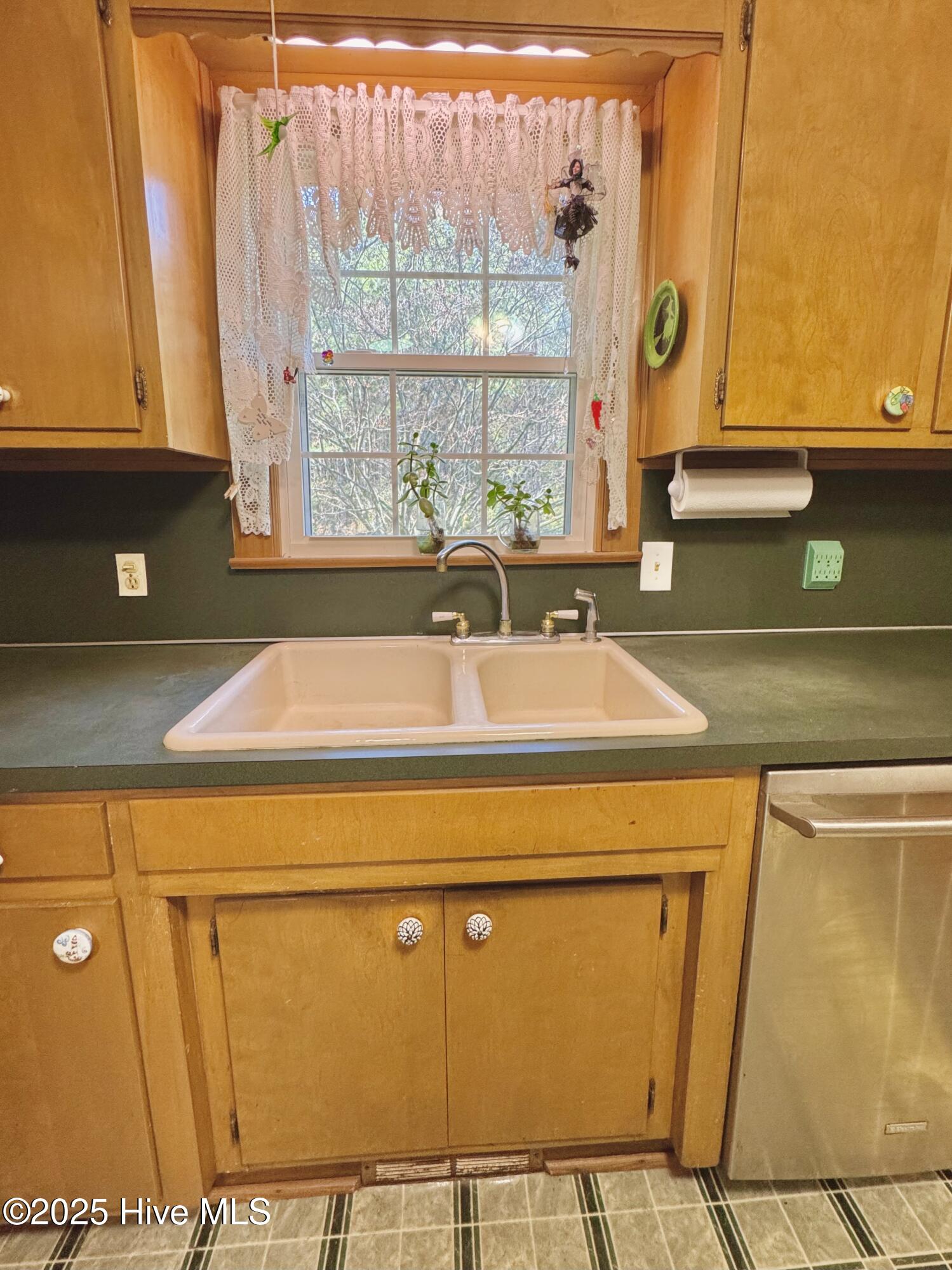 2702 Hodges Road Property Photo 31