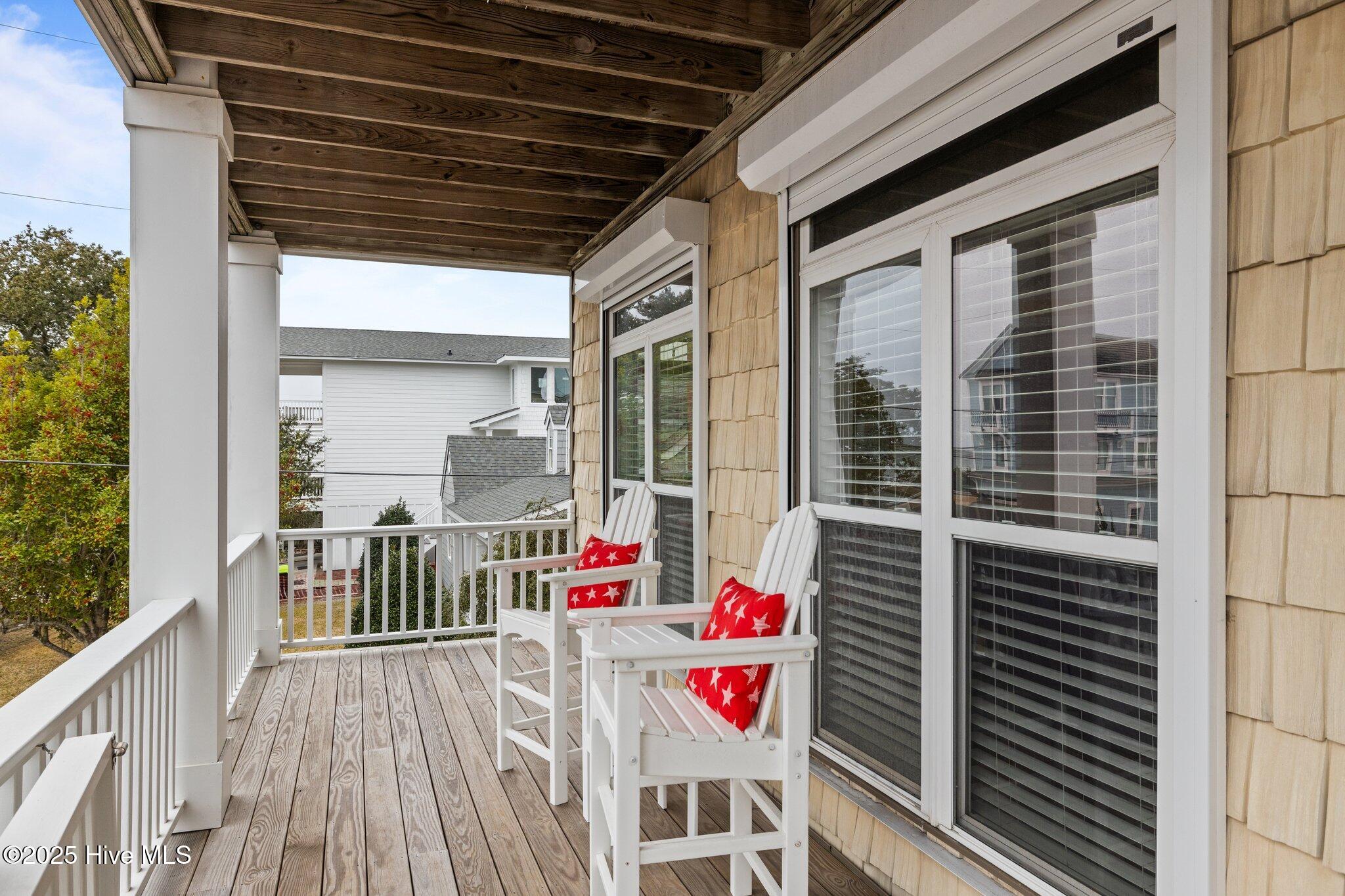 2208 Evans Street Property Photo 5