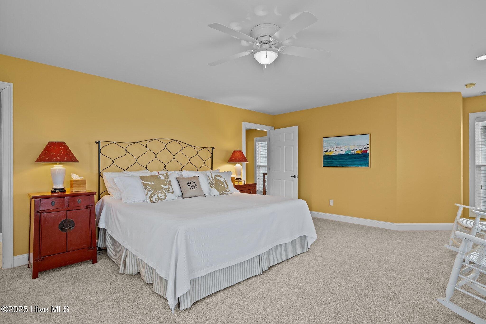 2208 Evans Street Property Photo 31