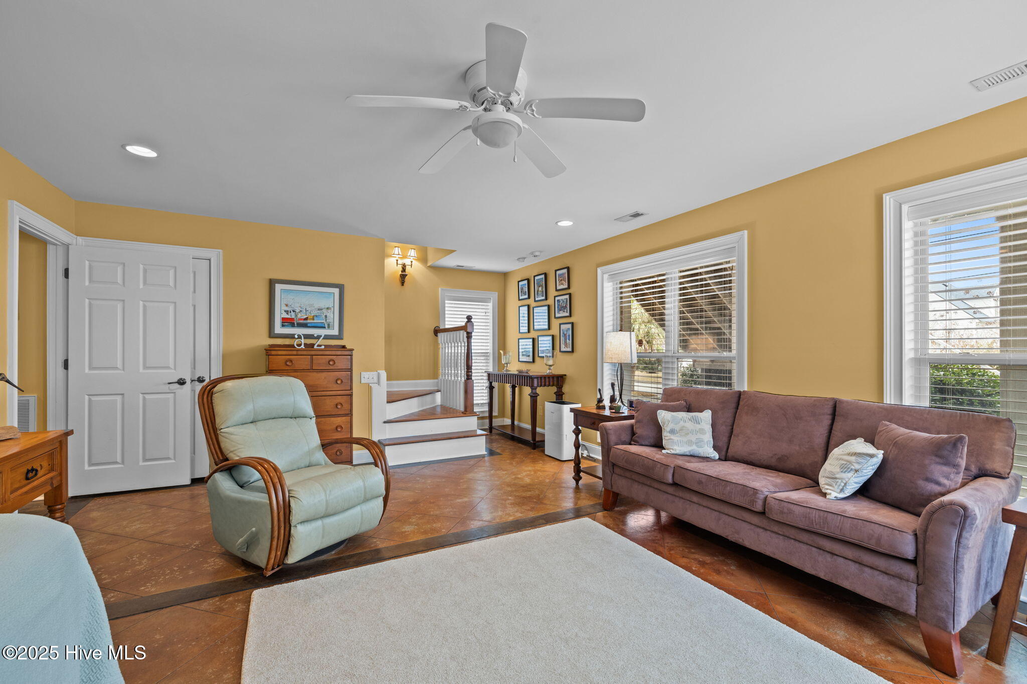 2208 Evans Street Property Photo 43