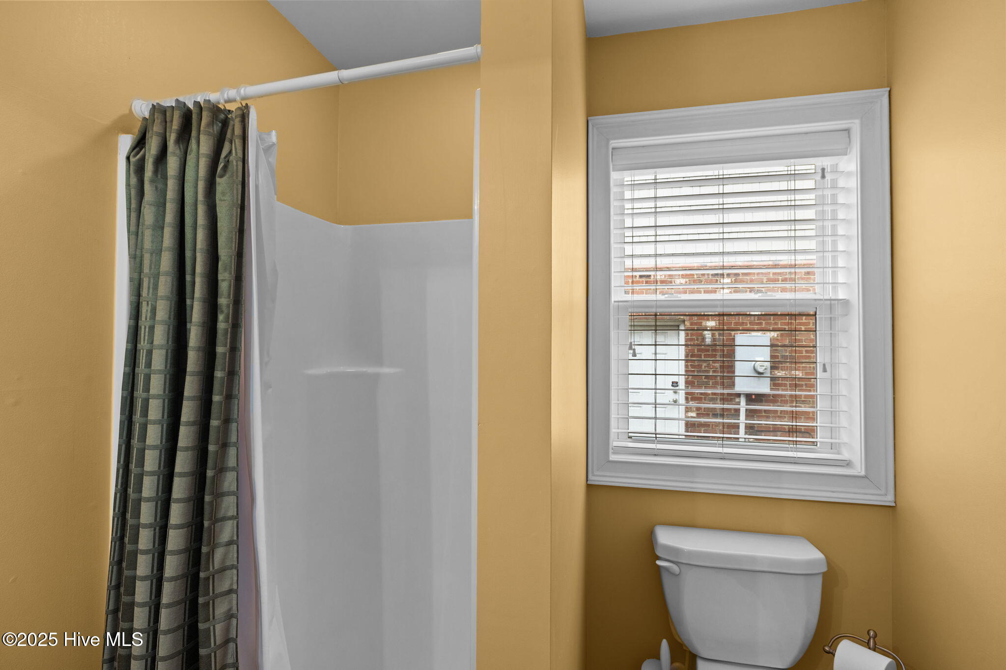 2208 Evans Street Property Photo 45