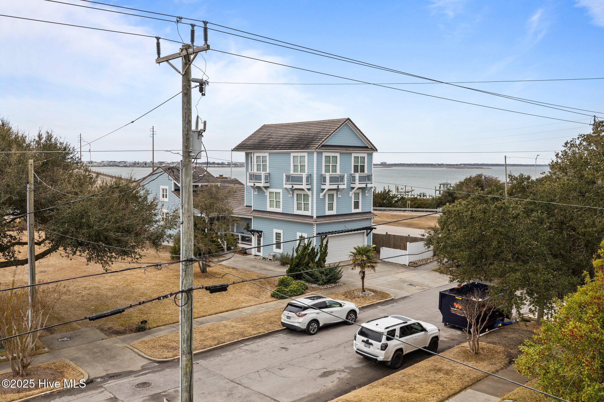 2208 Evans Street Property Photo 52