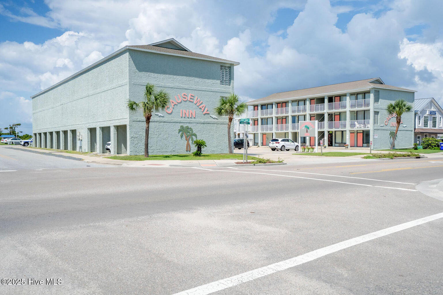 Causeway Inn Real Estate Listings Main Image