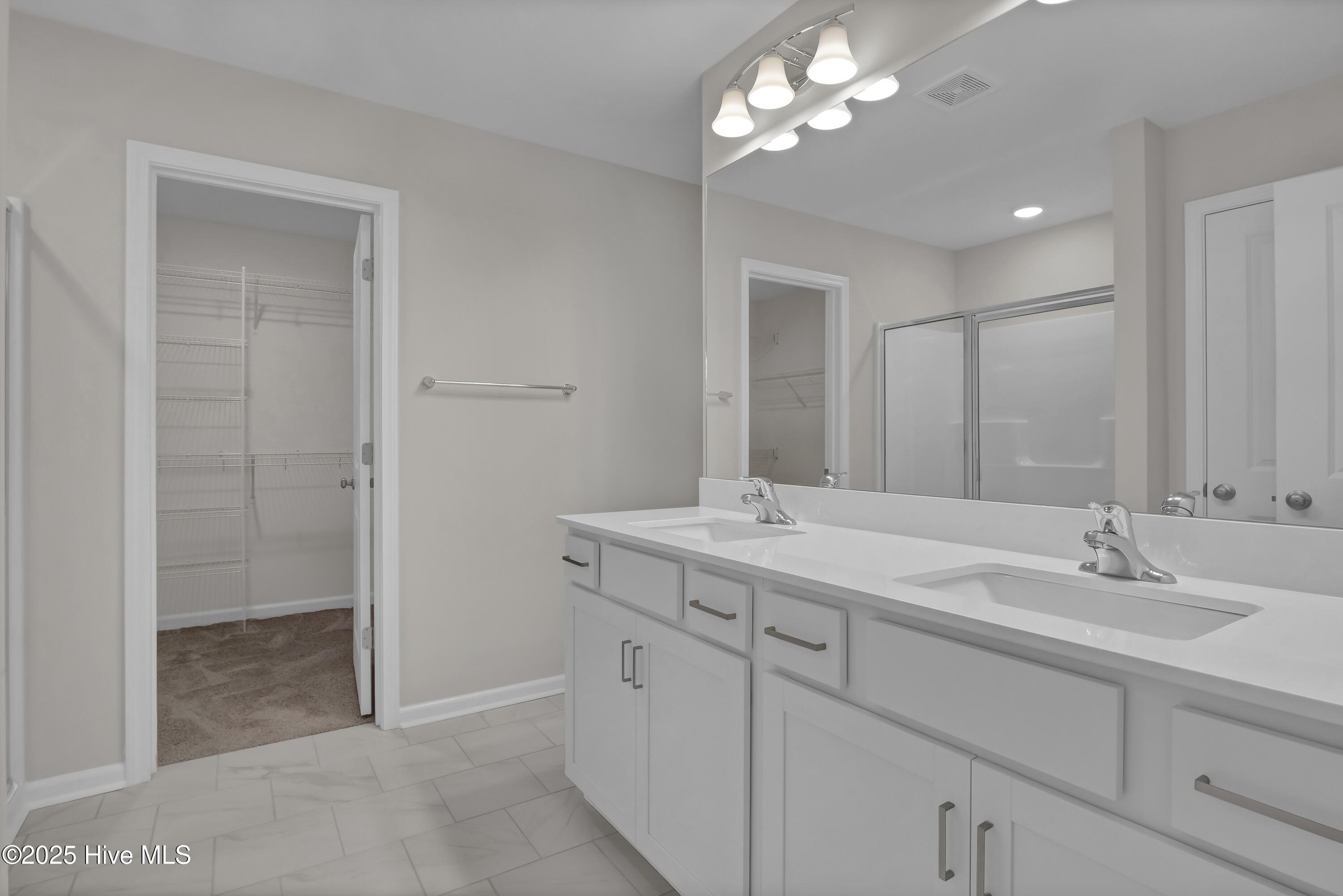 809 Red Sky Drive Property Photo 23