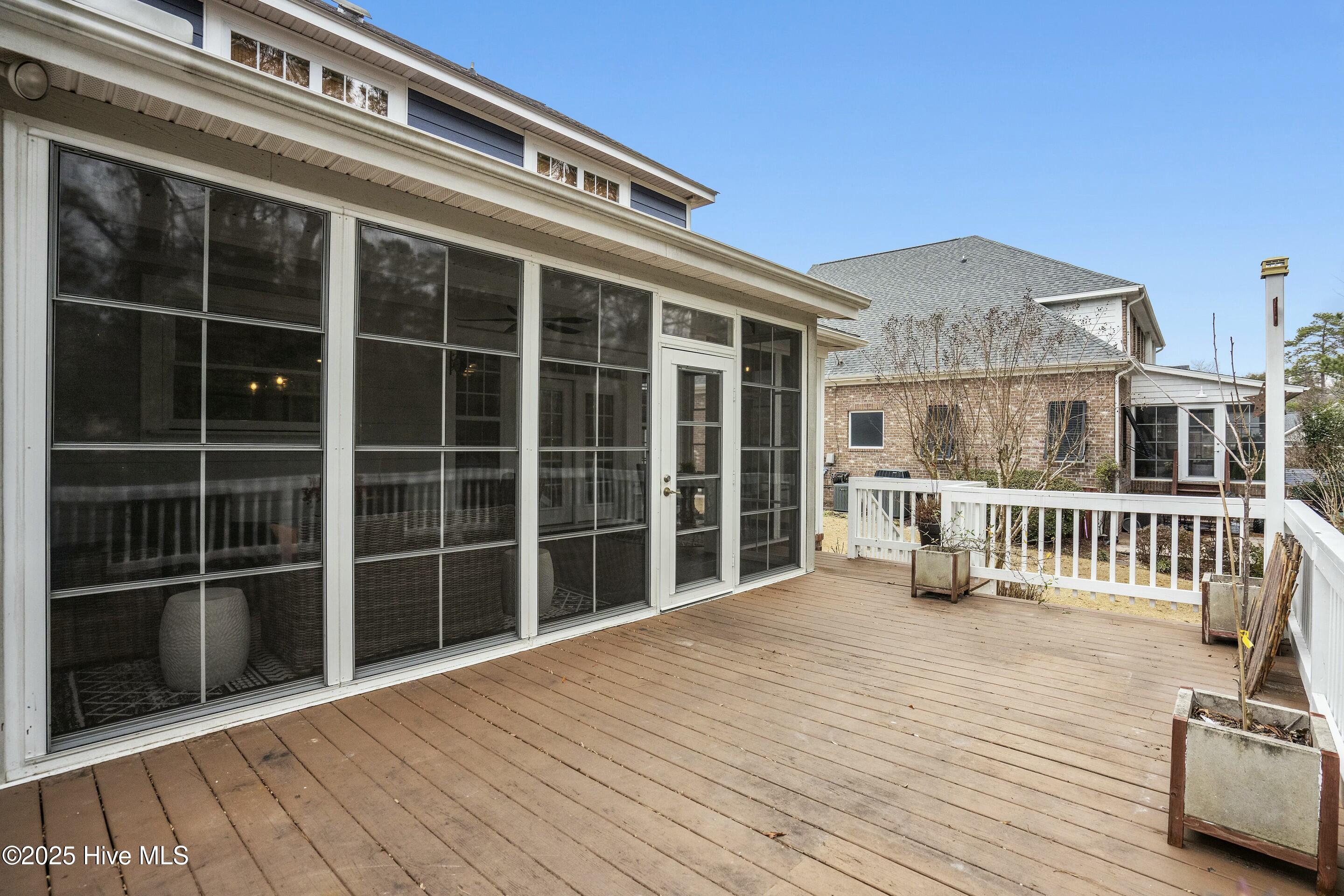 629 Blue Point Drive Property Photo 49