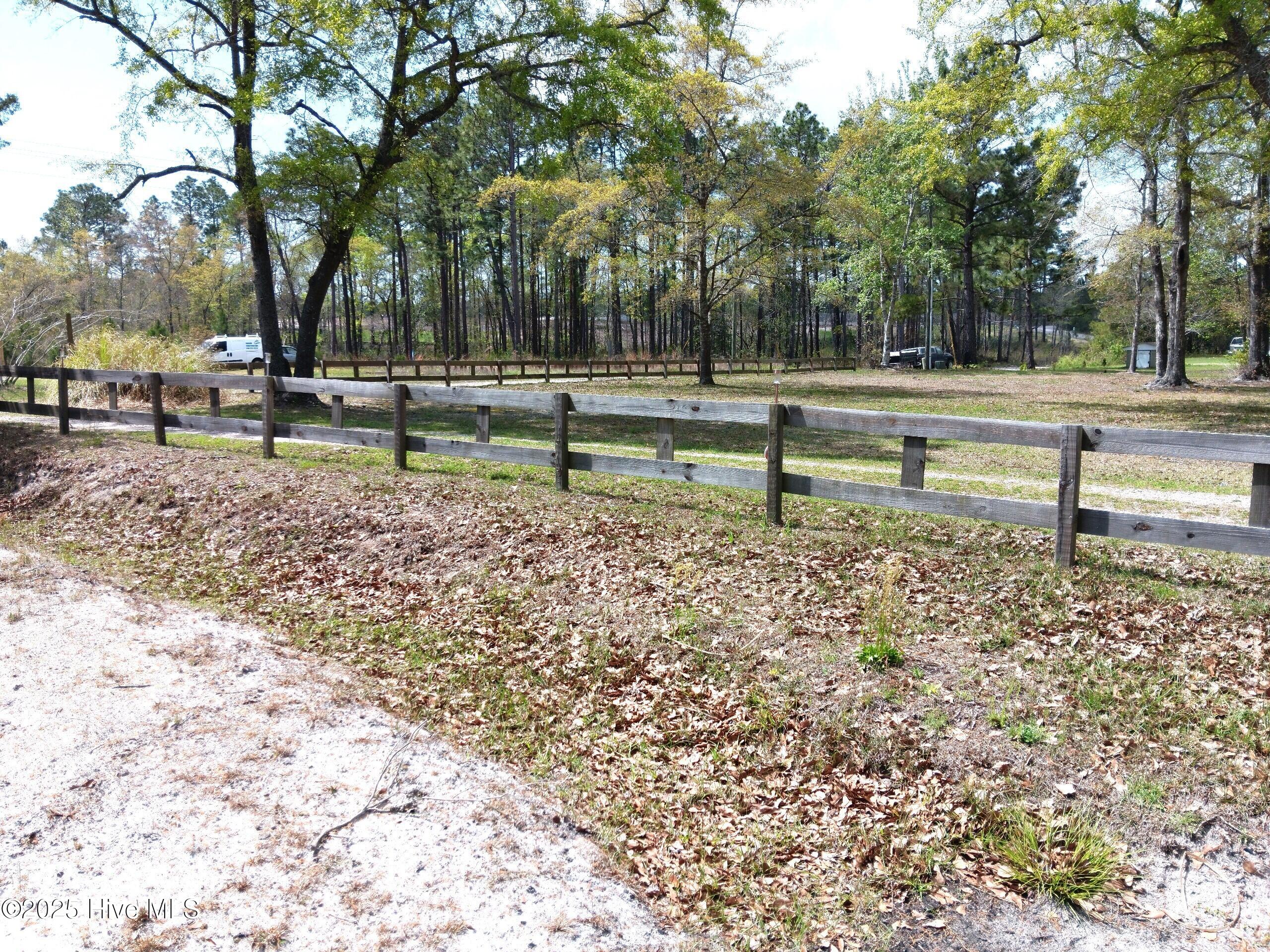 7010 Pinecliff Drive Property Photo 8