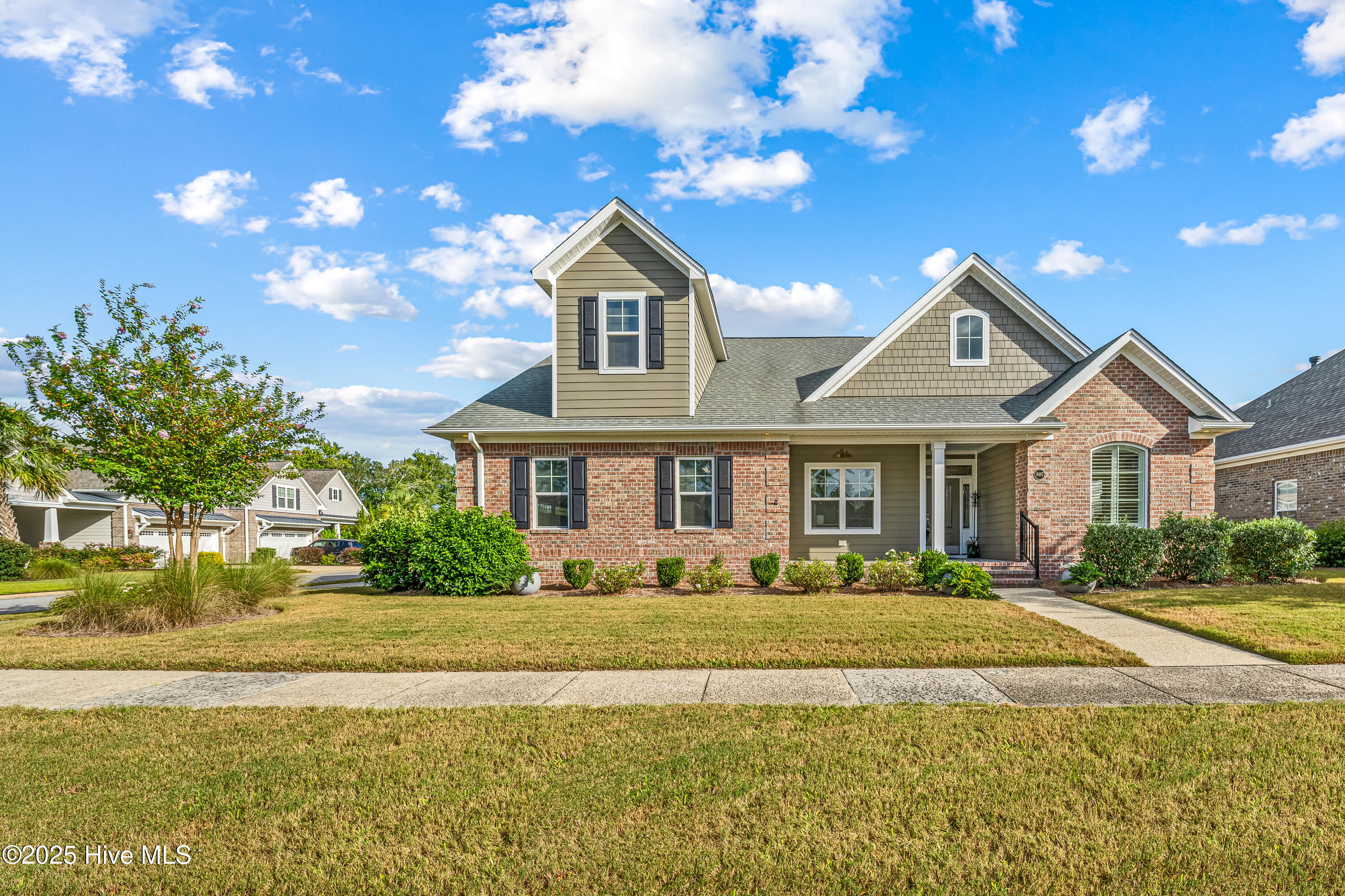 8492 Oak Abbey Trail Property Photo