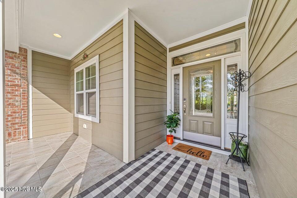 8492 Oak Abbey Trail Property Photo 6