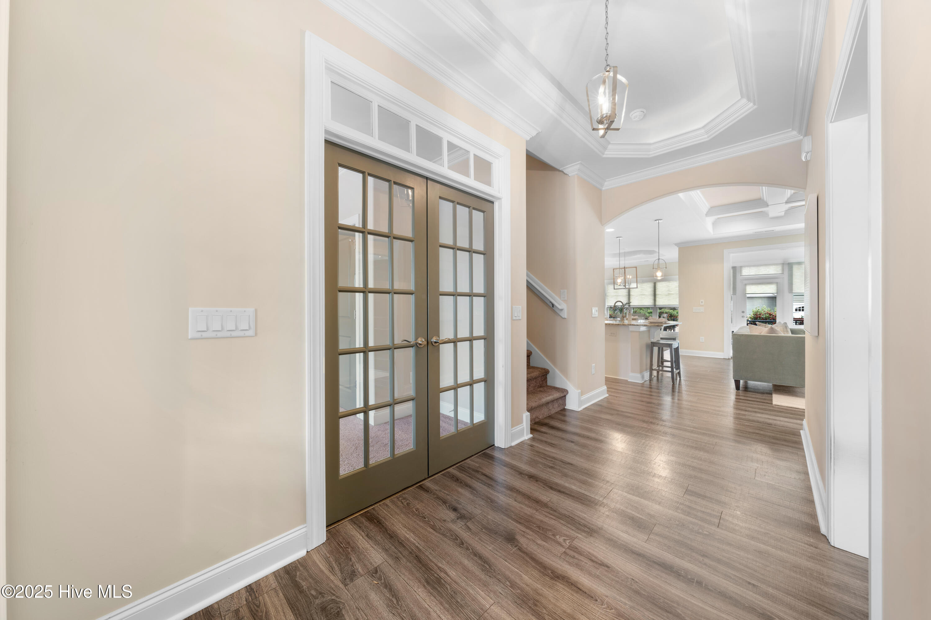 8492 Oak Abbey Trail Property Photo 8