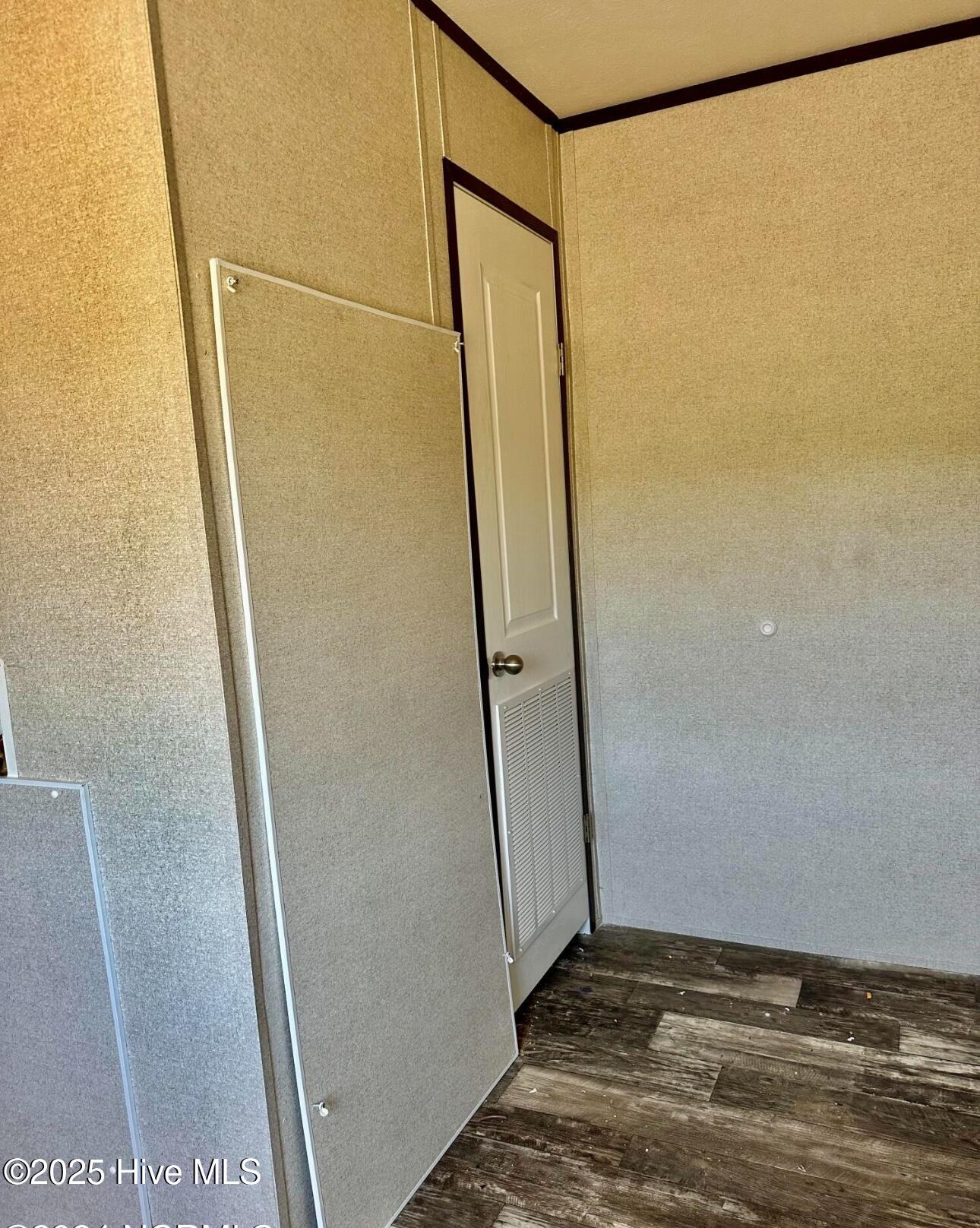 1881 Peacock Road Property Photo 23