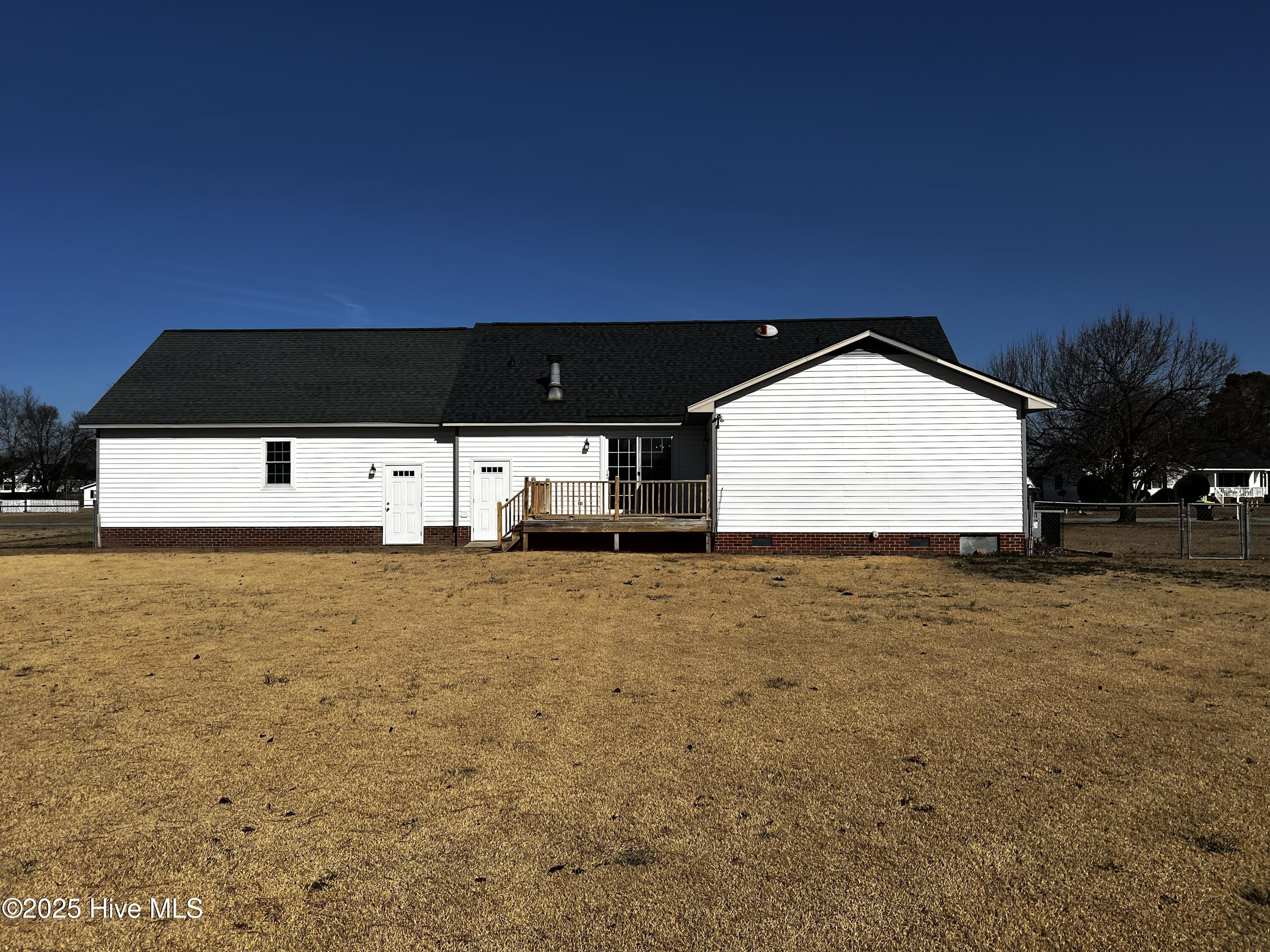 939 Teakwood Drive Property Photo 13