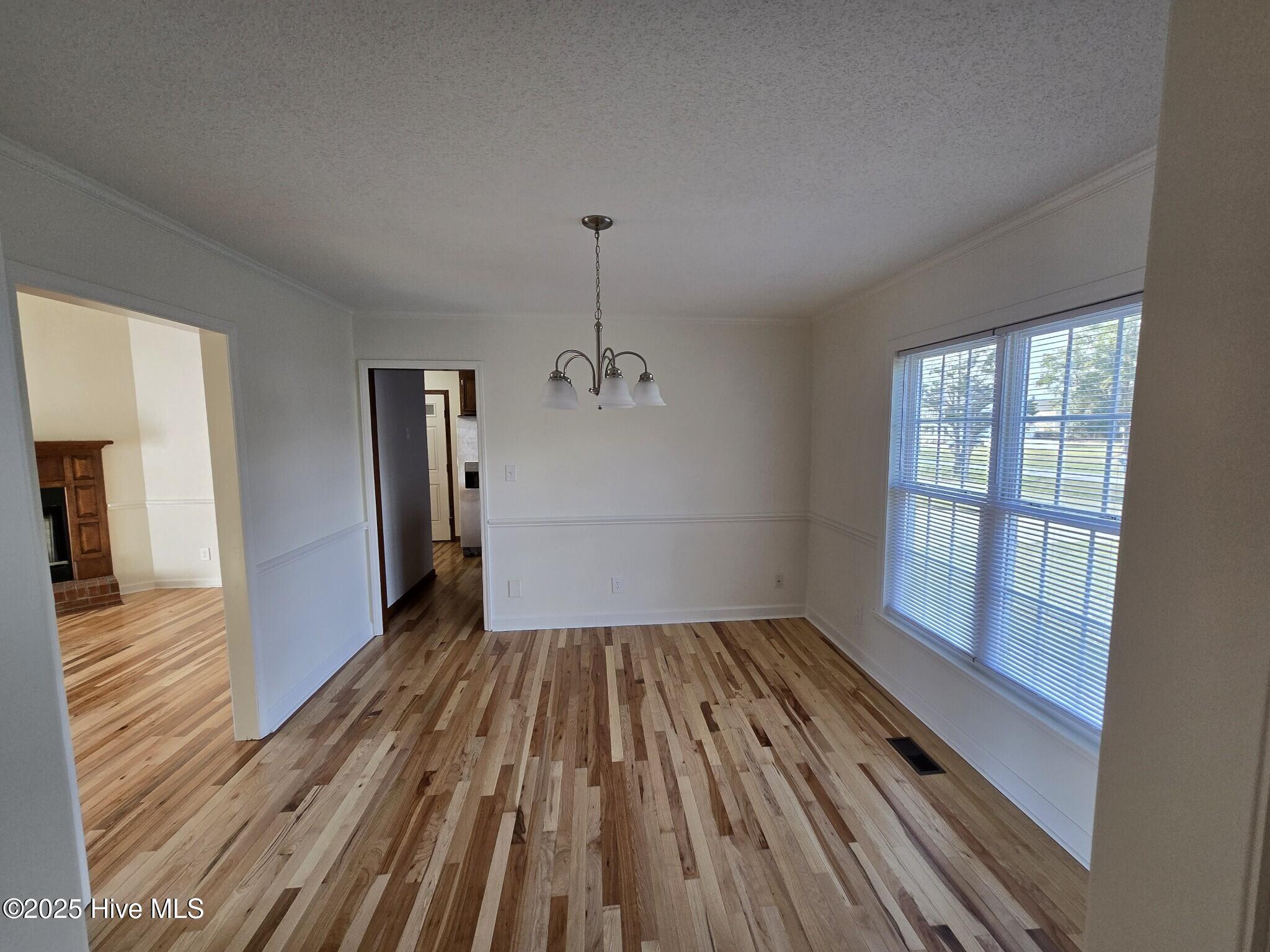 939 Teakwood Drive Property Photo 13