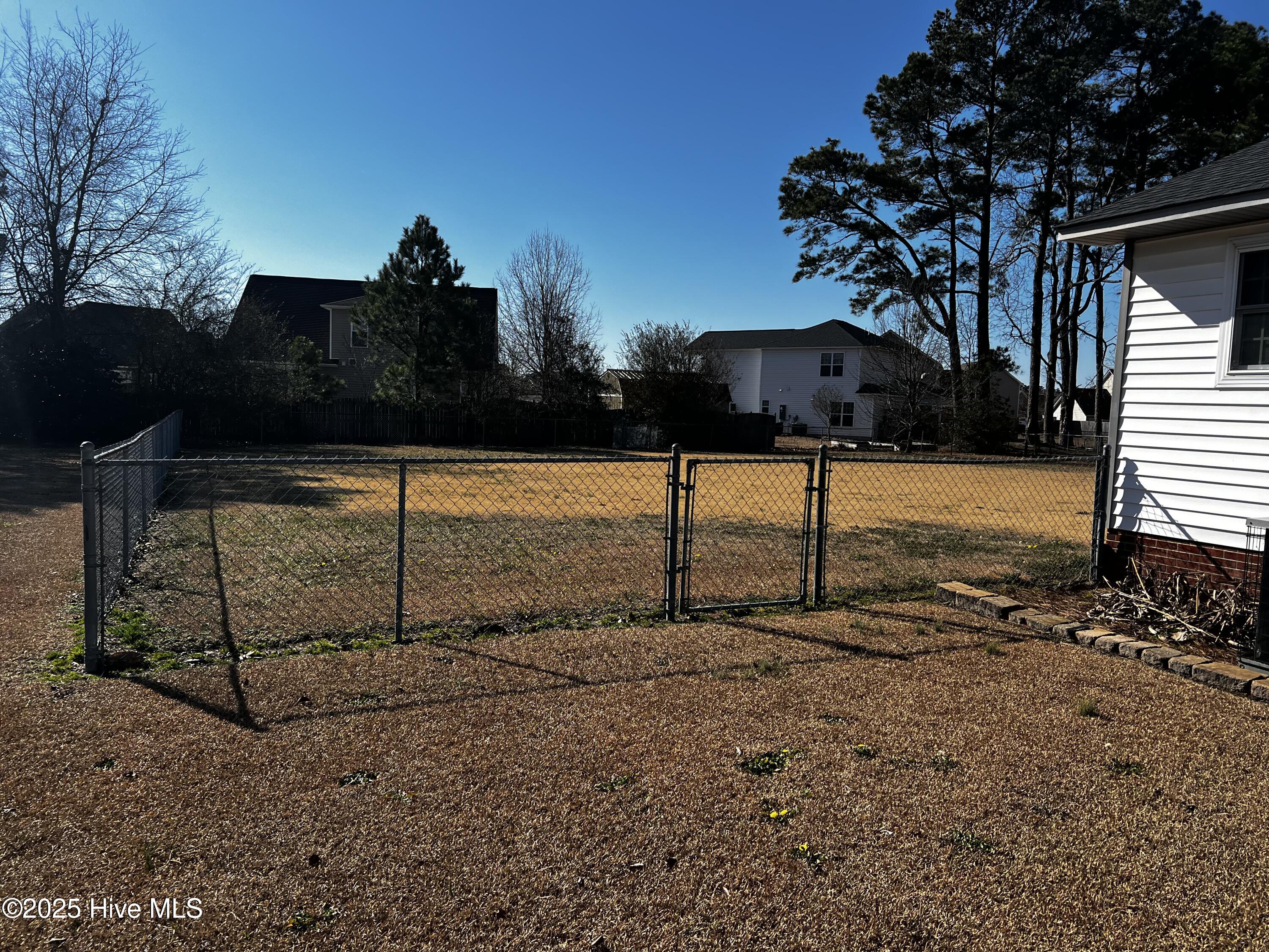 939 Teakwood Drive Property Photo 16