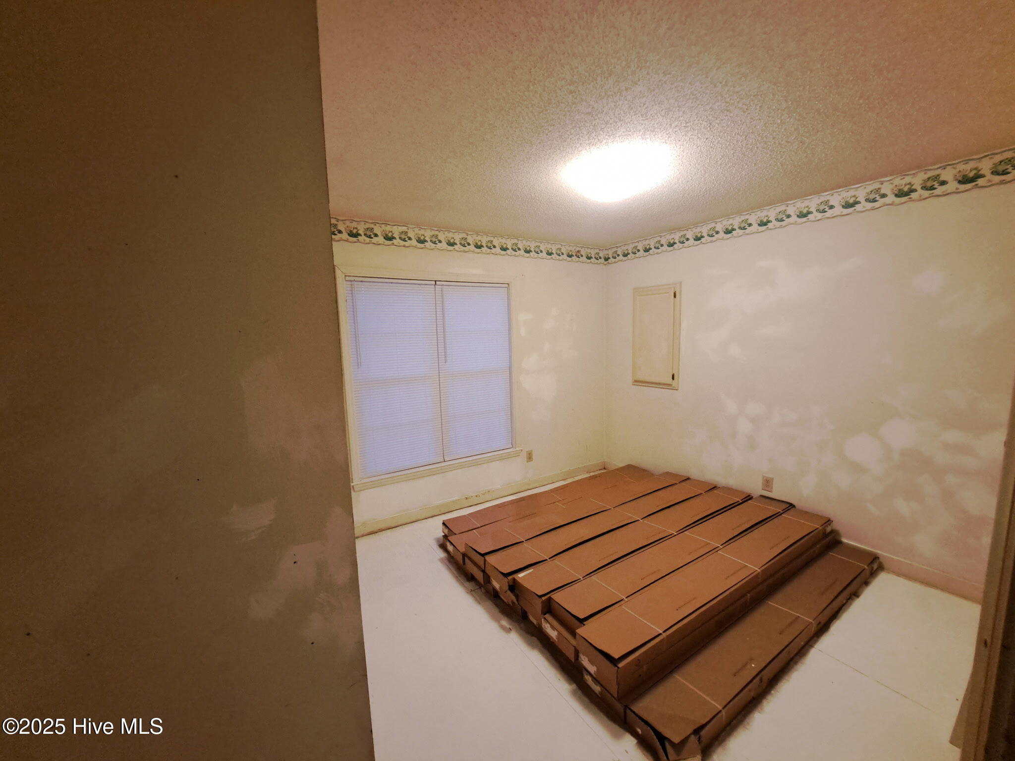 939 Teakwood Drive Property Photo 24