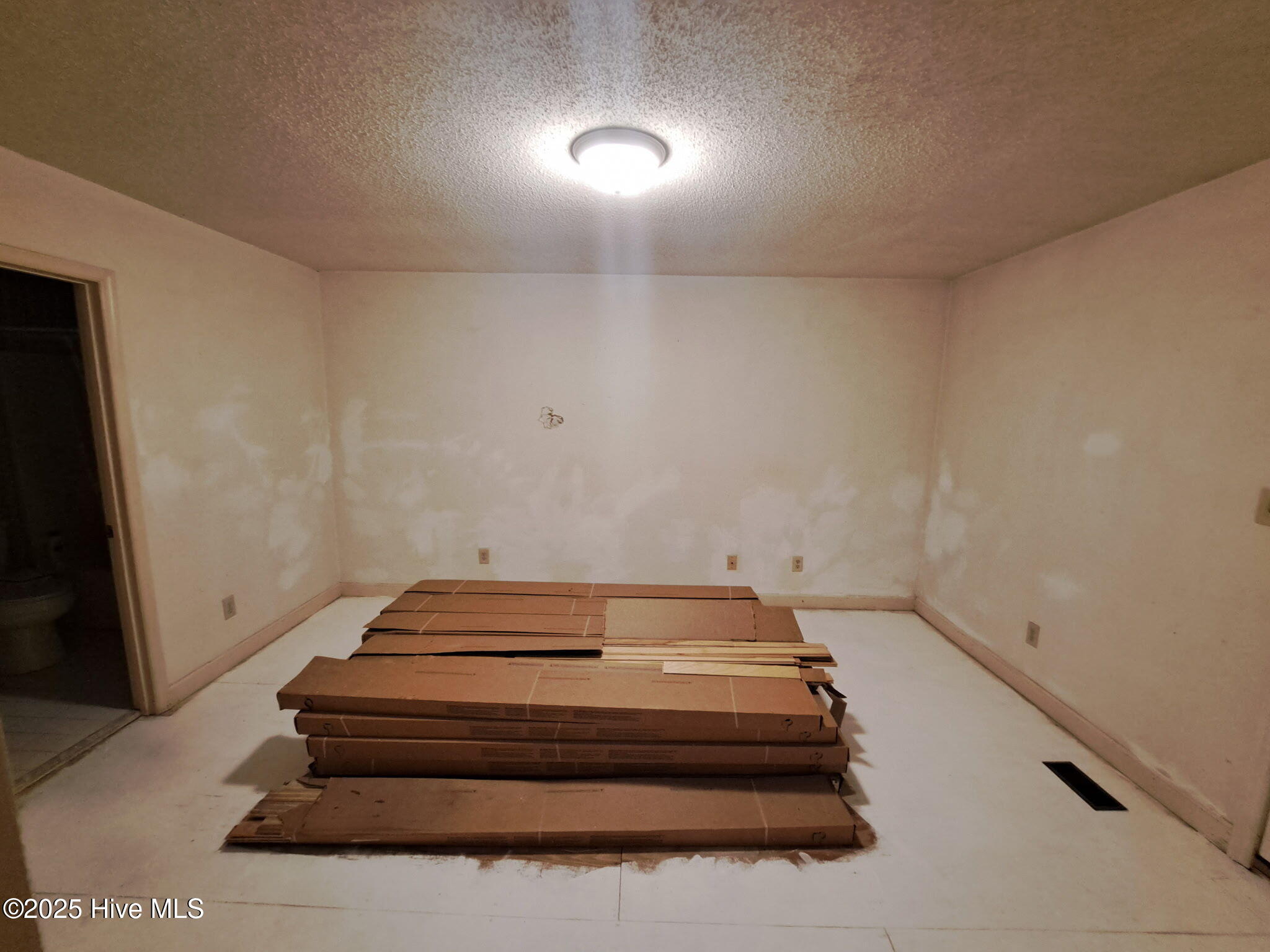 939 Teakwood Drive Property Photo 33