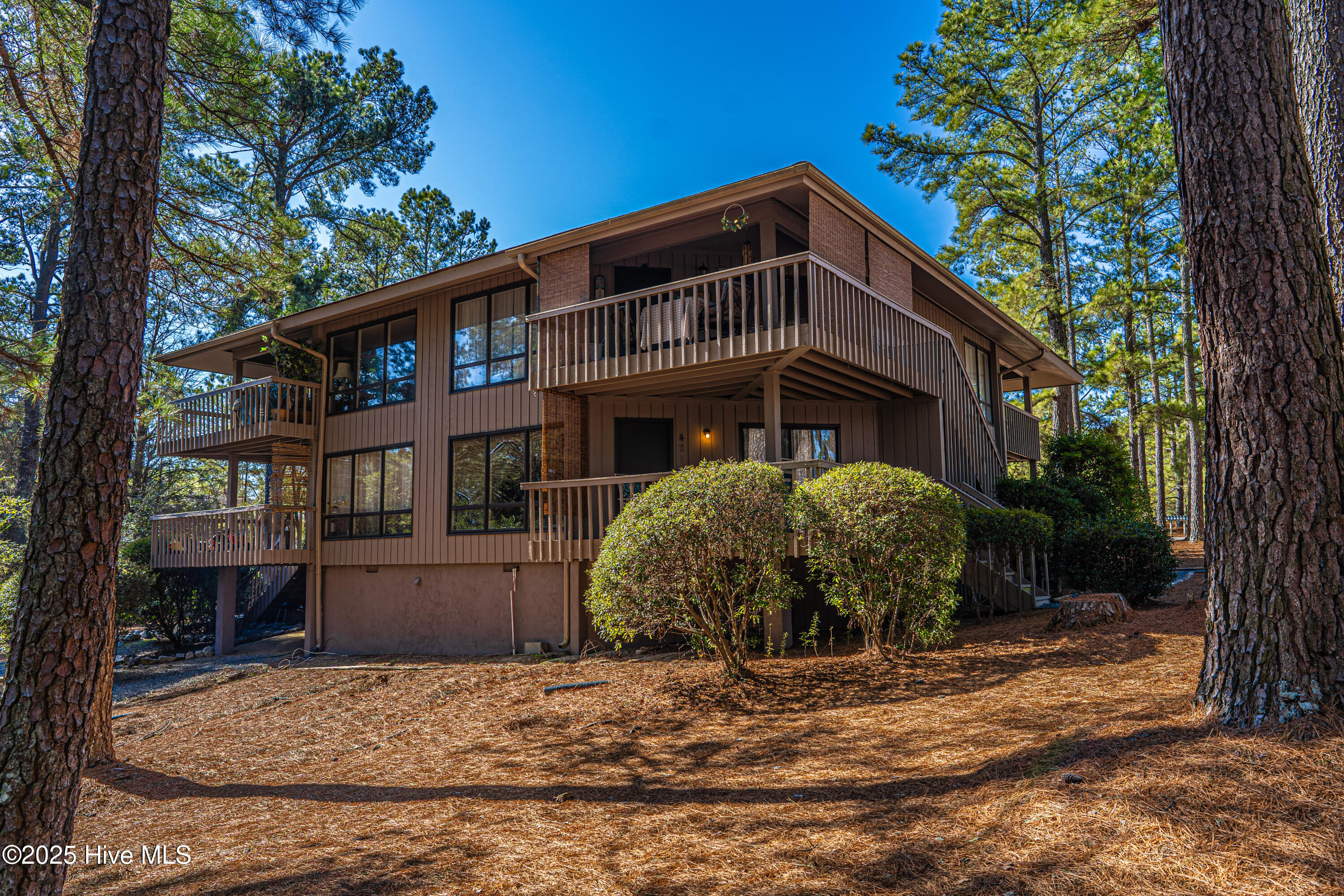 421 Foxcroft Circle Property Photo 35