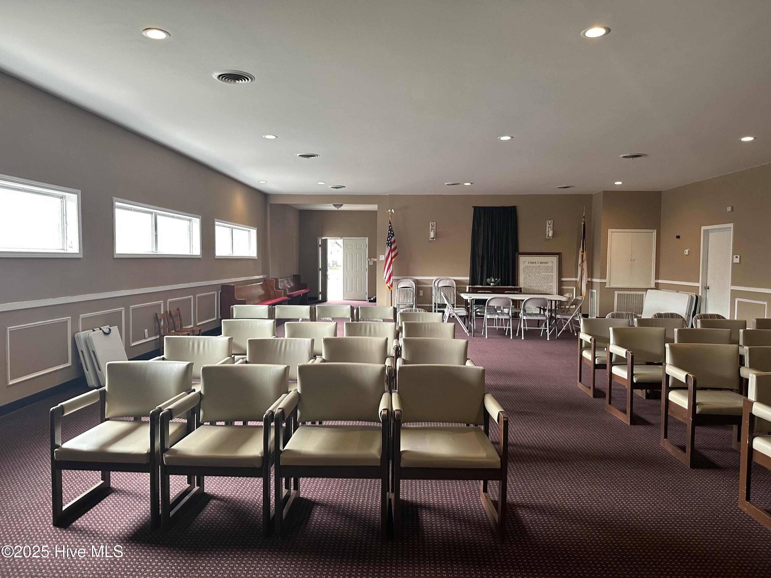 1106 N Water Street Property Photo 16