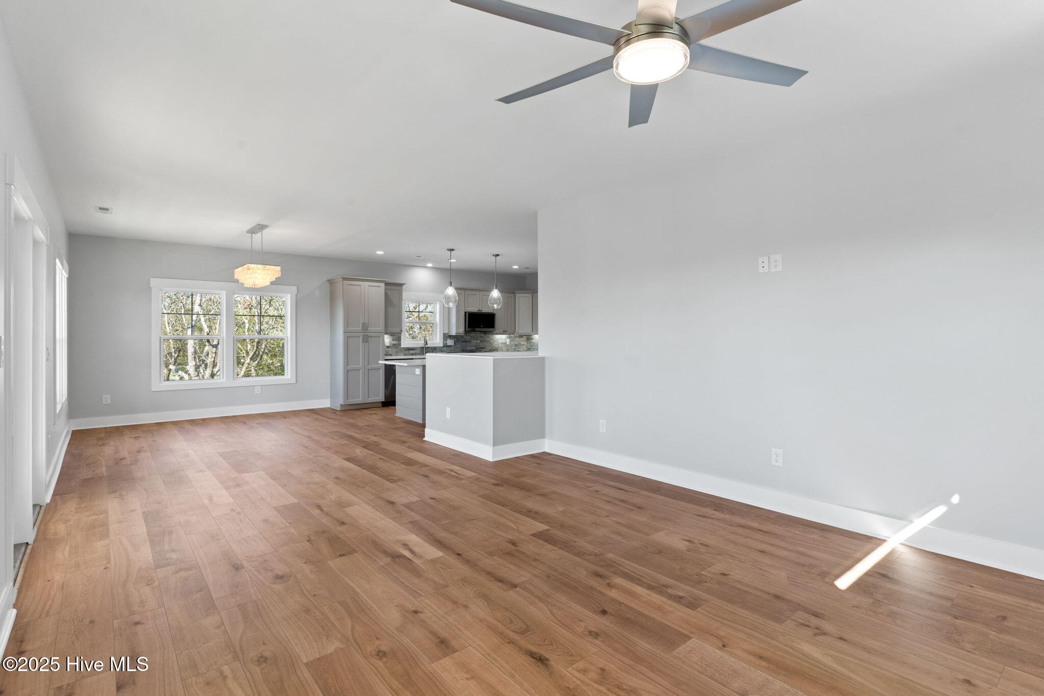 118 Se 9th Street Property Photo 16