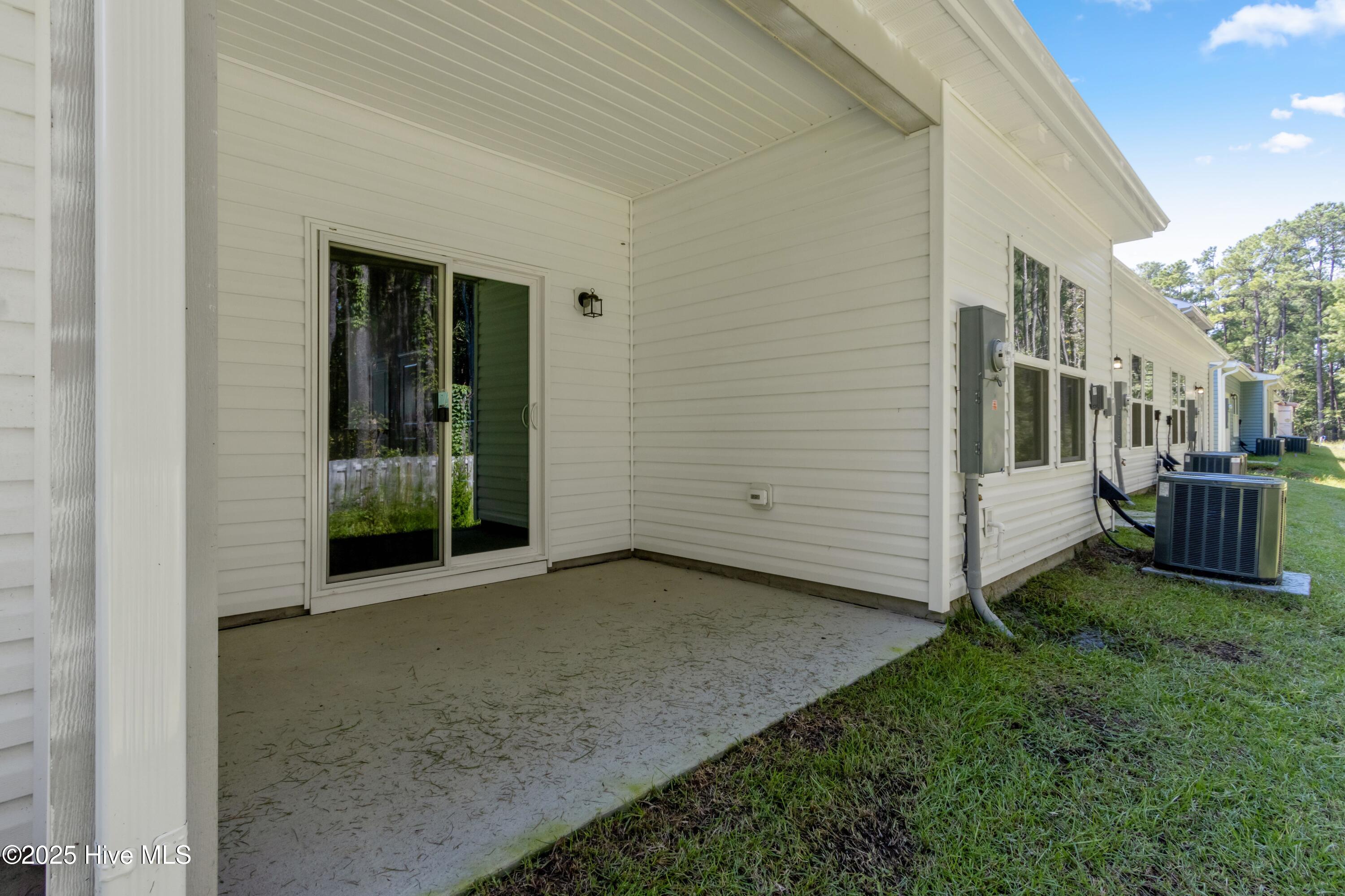 774 Palm Frond Way Property Photo 8