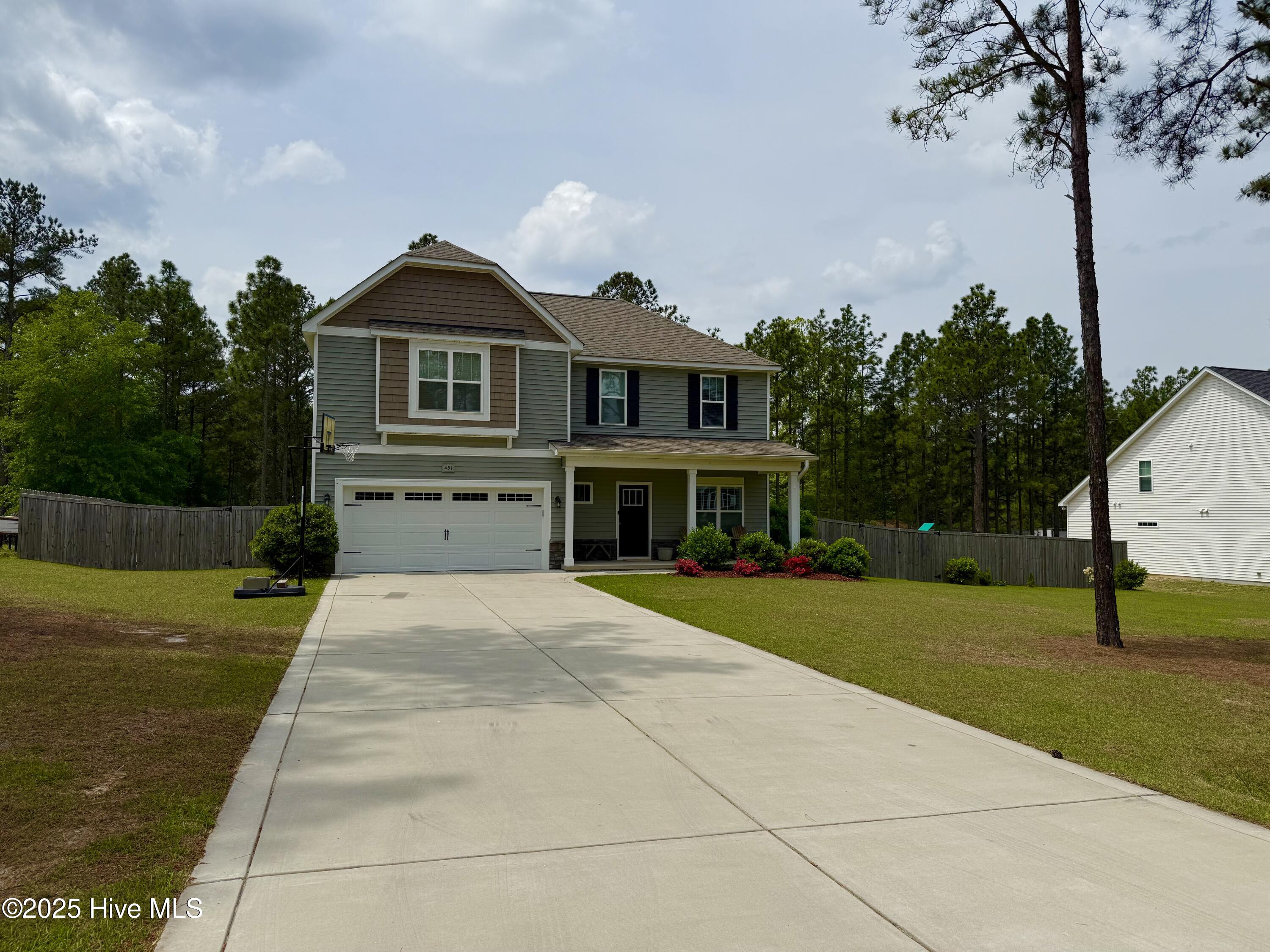 451 Gretchen Road Property Photo 2