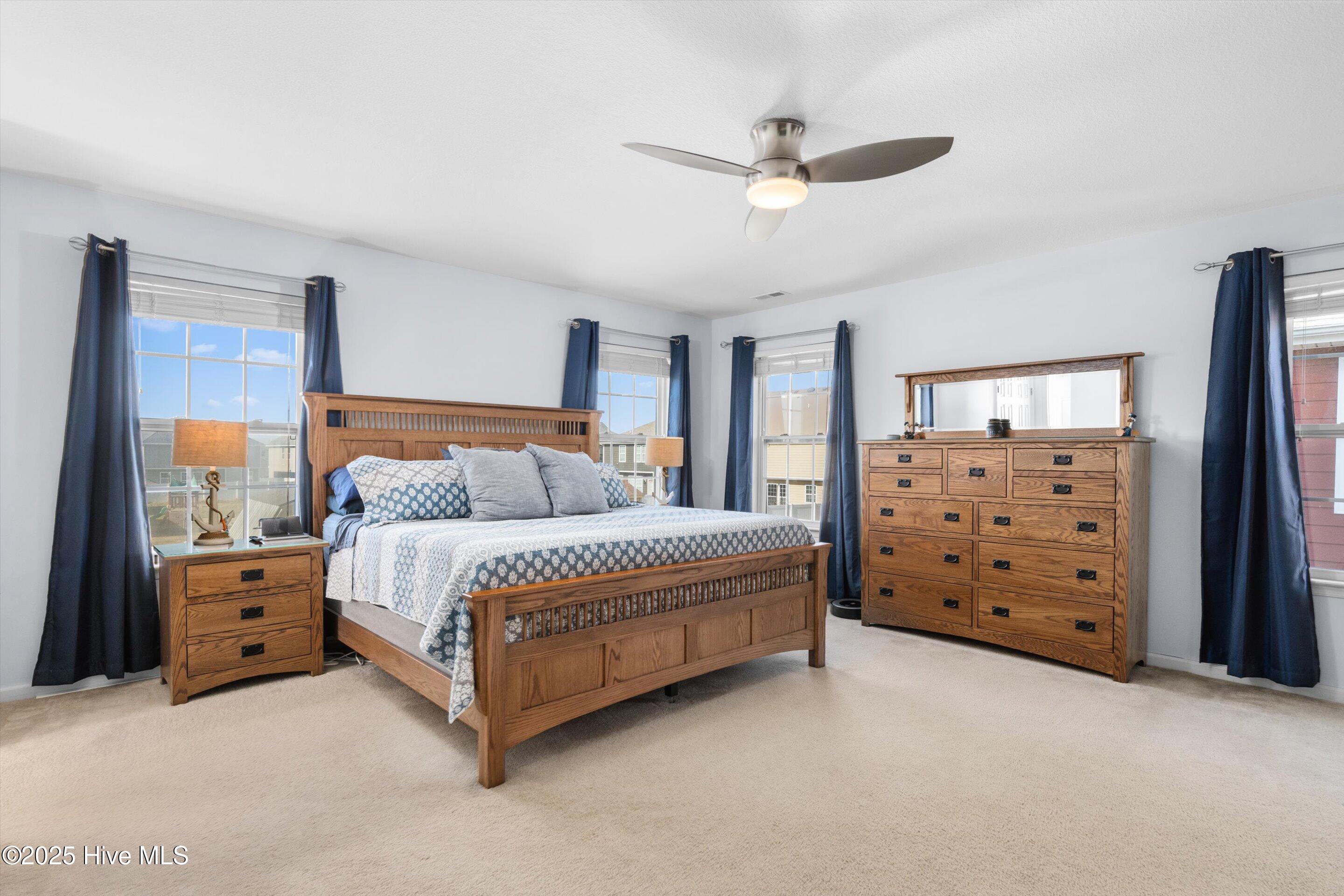 1403 London Street Property Photo 19