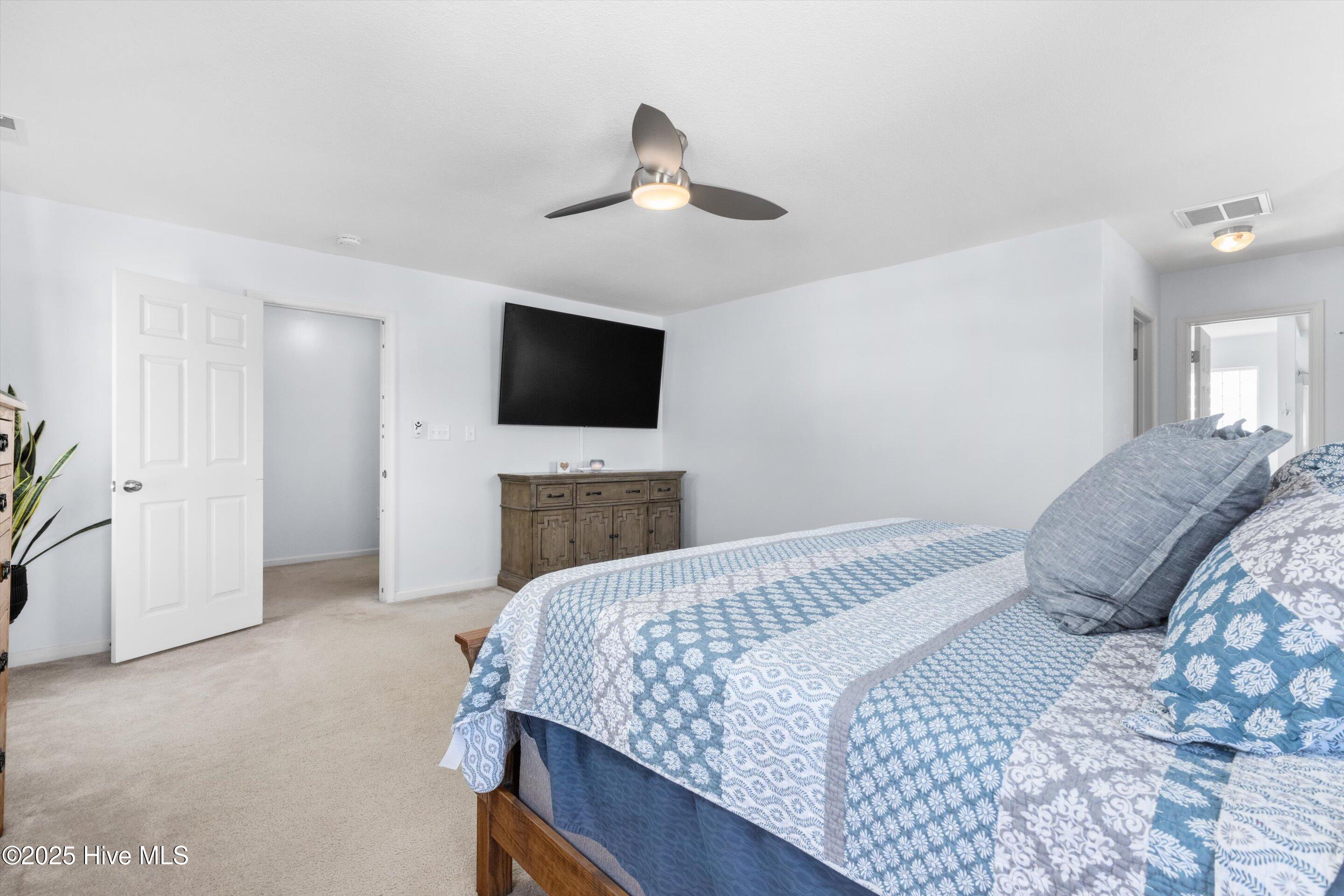 1403 London Street Property Photo 20