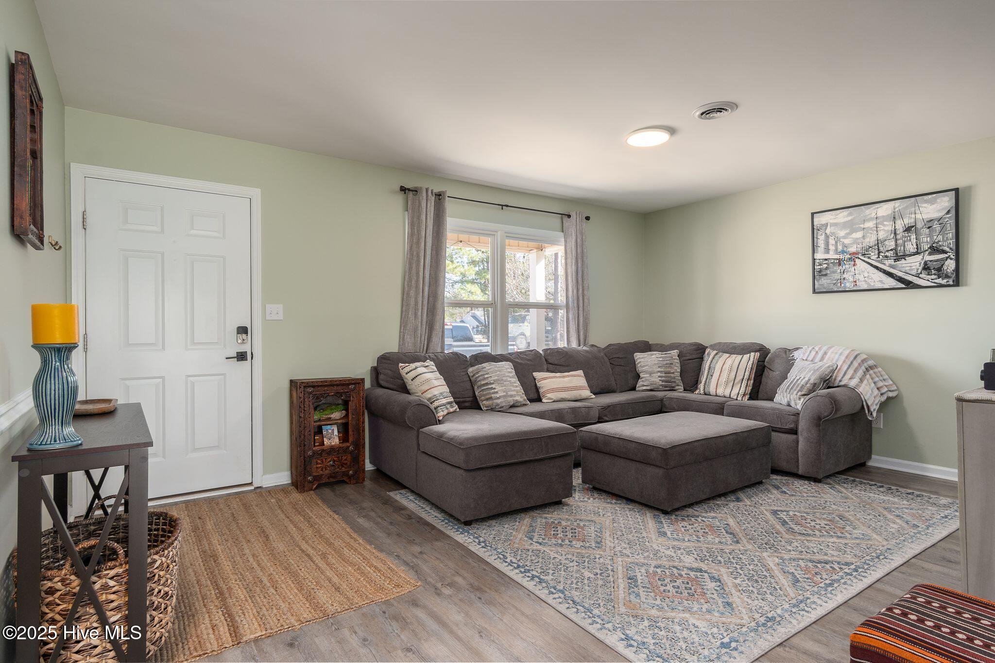311 Mccotter Boulevard Property Photo 2