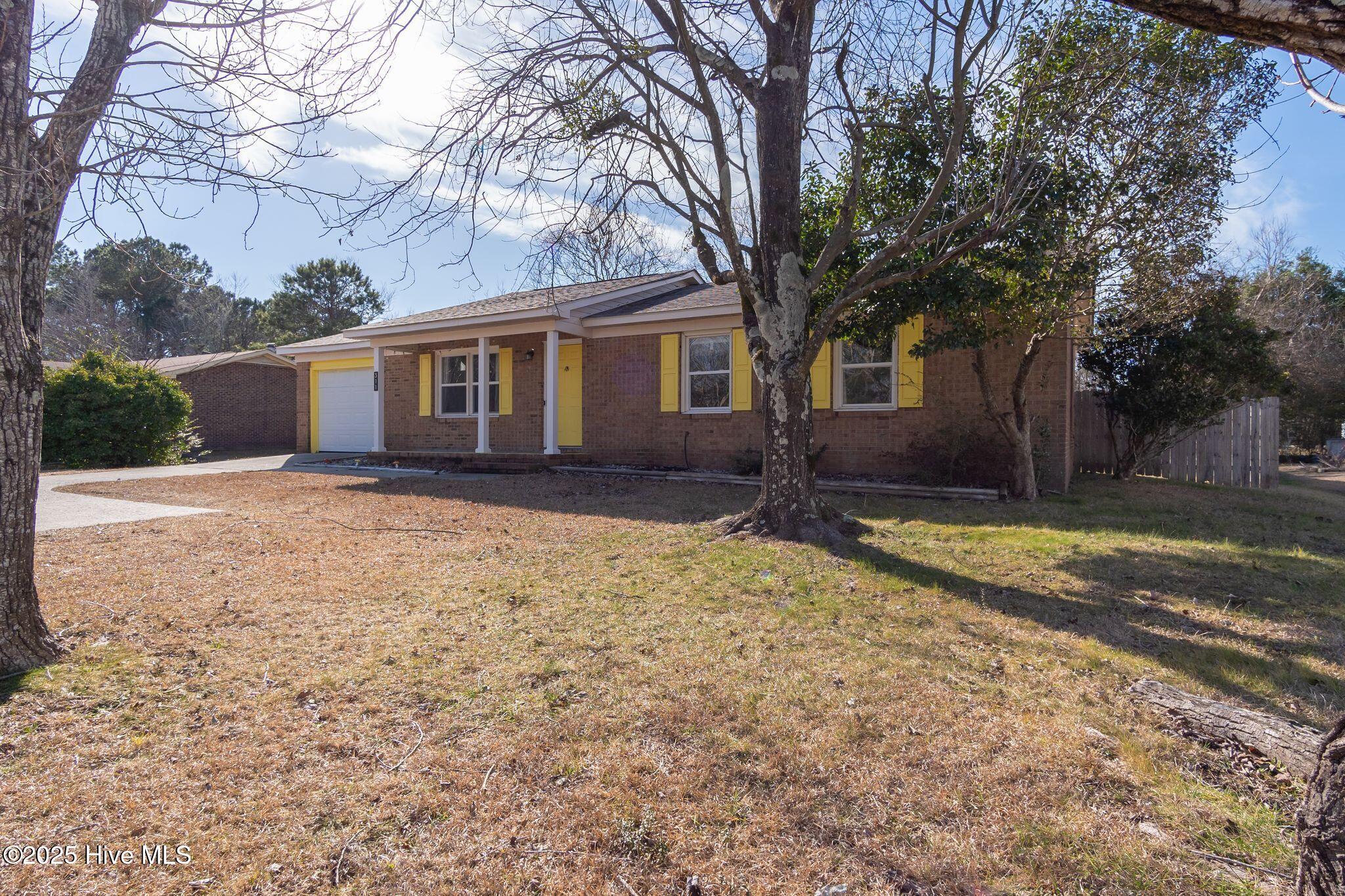 311 Mccotter Boulevard Property Photo 6