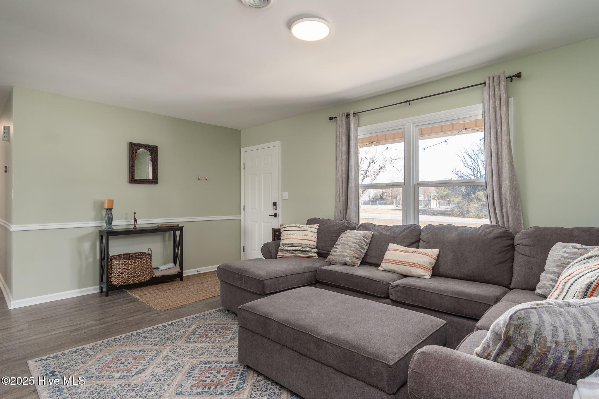 311 Mccotter Boulevard Property Photo 8