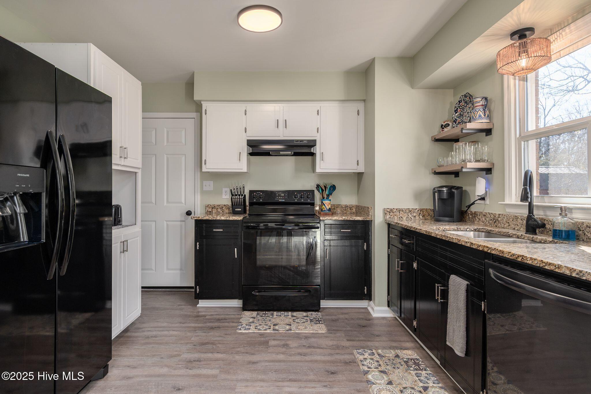 311 Mccotter Boulevard Property Photo 13