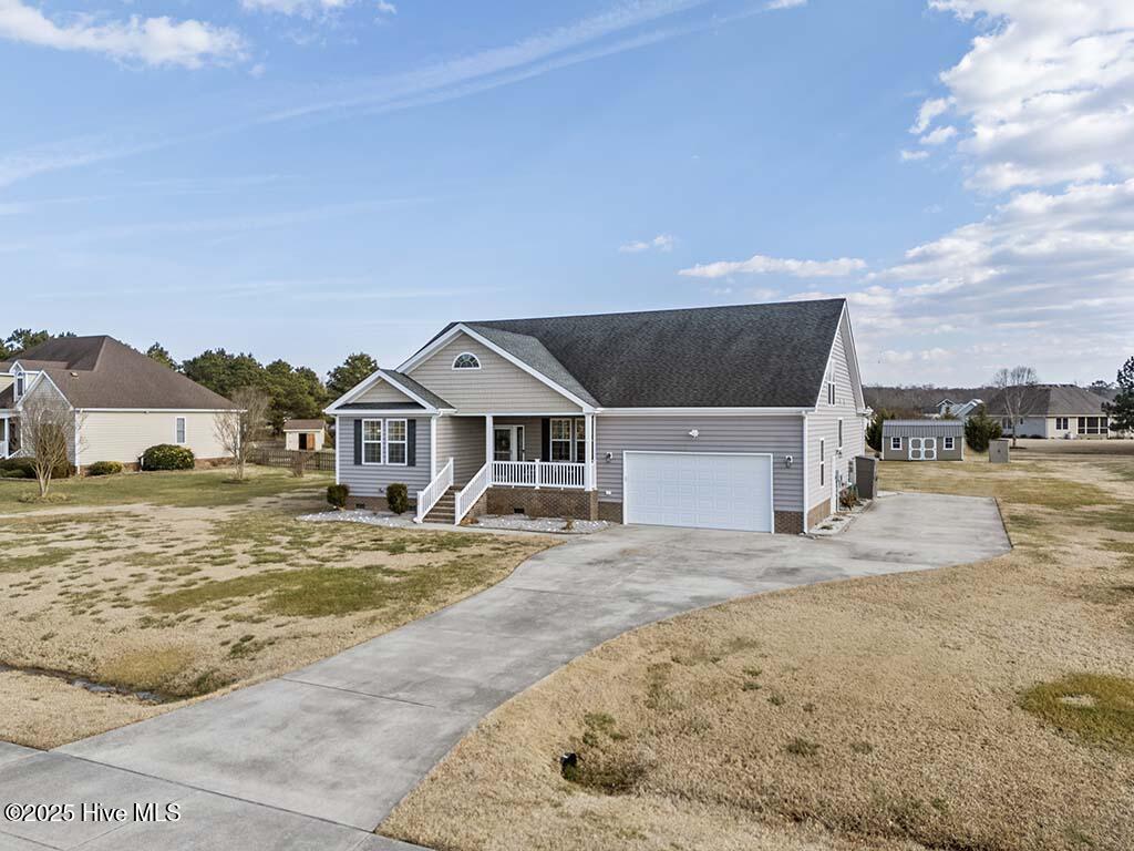 110 Applewood Drive Property Photo 2