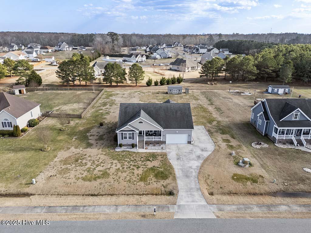 110 Applewood Drive Property Photo 4