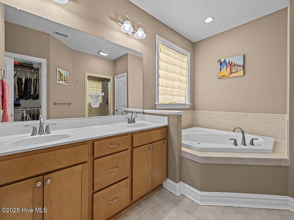 110 Applewood Drive Property Photo 33