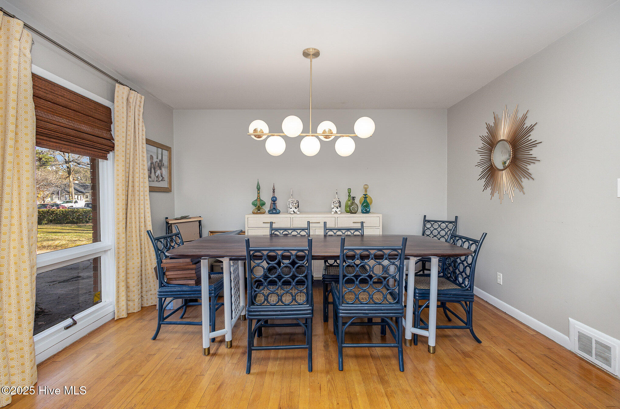 1205 Glen Eden Drive Property Photo 4